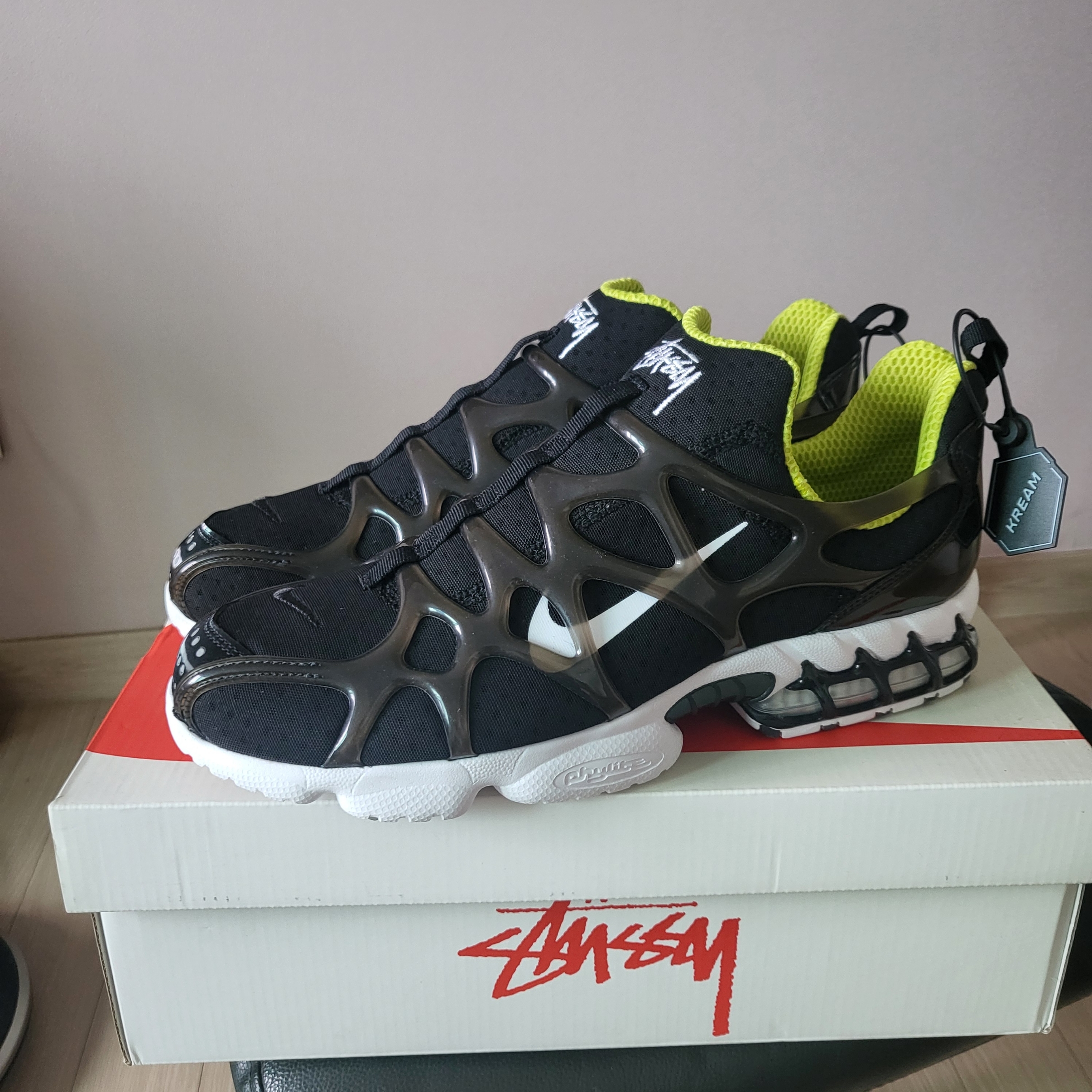 Nike x Stussy Air Zoom Spiridon Kukini Black 착용 스타일 - 1