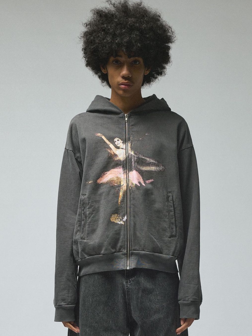 Basketcase Metal V1 Tee Vintage Black, Basketcase Lucky Track Jacket Black Cream 착용 스타일 - 5