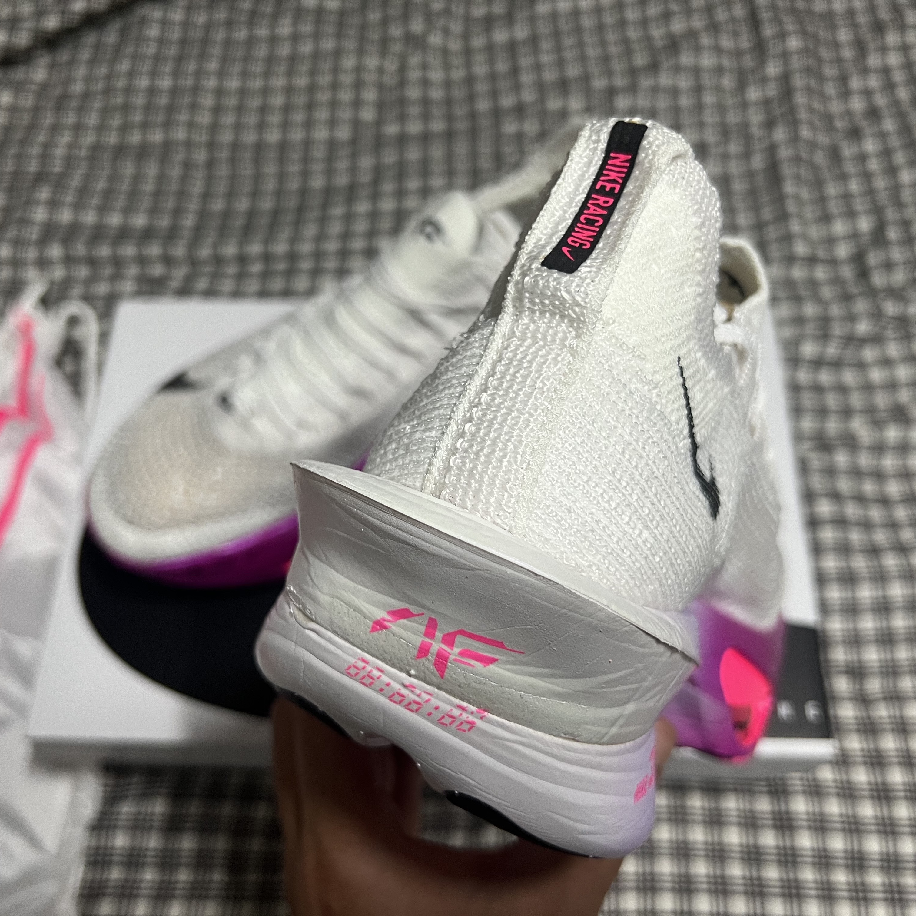 Nike Air Zoom Alphafly Next% 3 Hyper Pink 착용 스타일 - 6