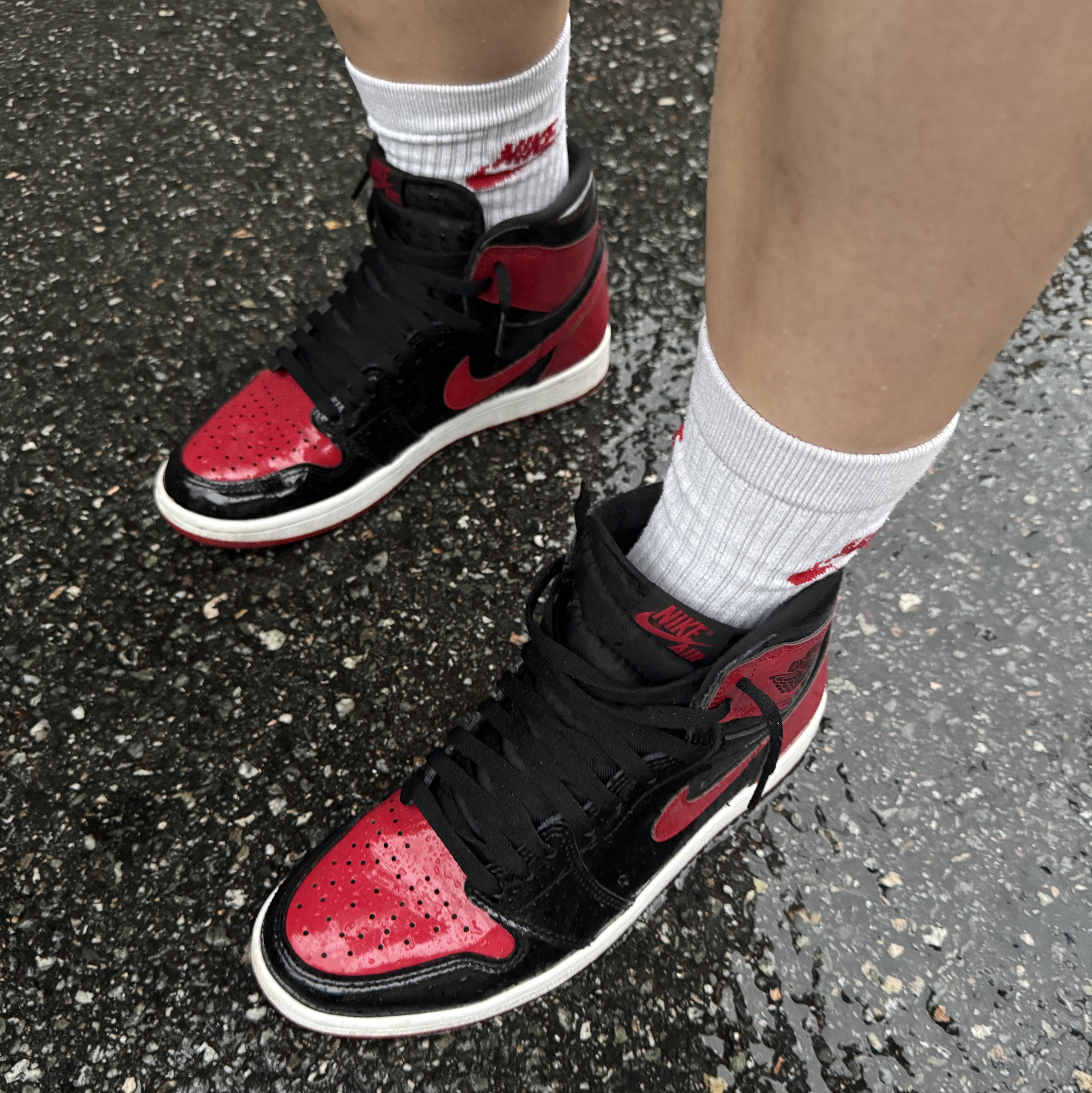 Jordan 1 Retro High OG Patent Bred 착용 스타일