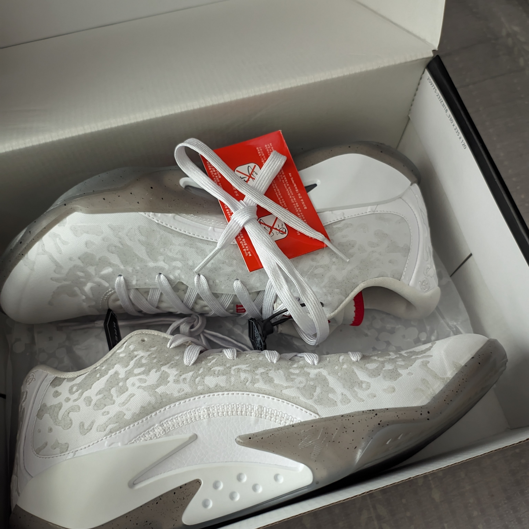 Jordan Zion 3 PF White University Red 착용 스타일