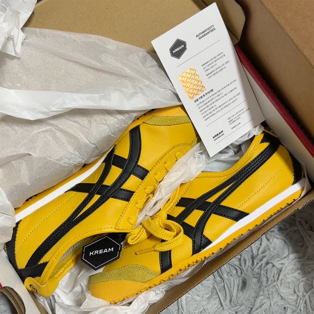 Onitsuka Tiger Mexico 66 Yellow Black 착용 스타일