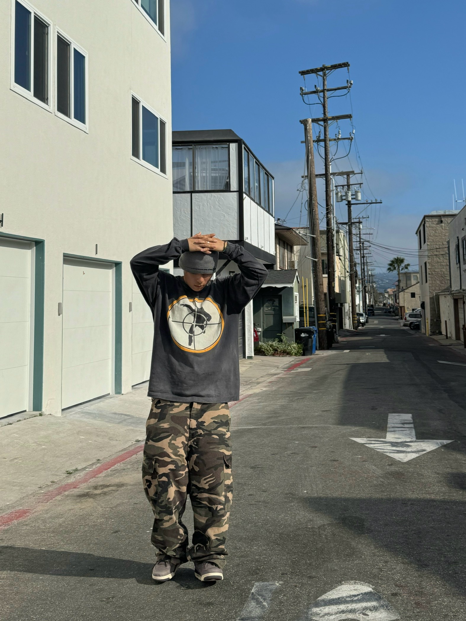 Jordan 4 x A Ma Maniere Retro Violet Ore, Saint Mxxxxxx Target L/S T-Shirt Black - 24SS 착용 스타일 - 2