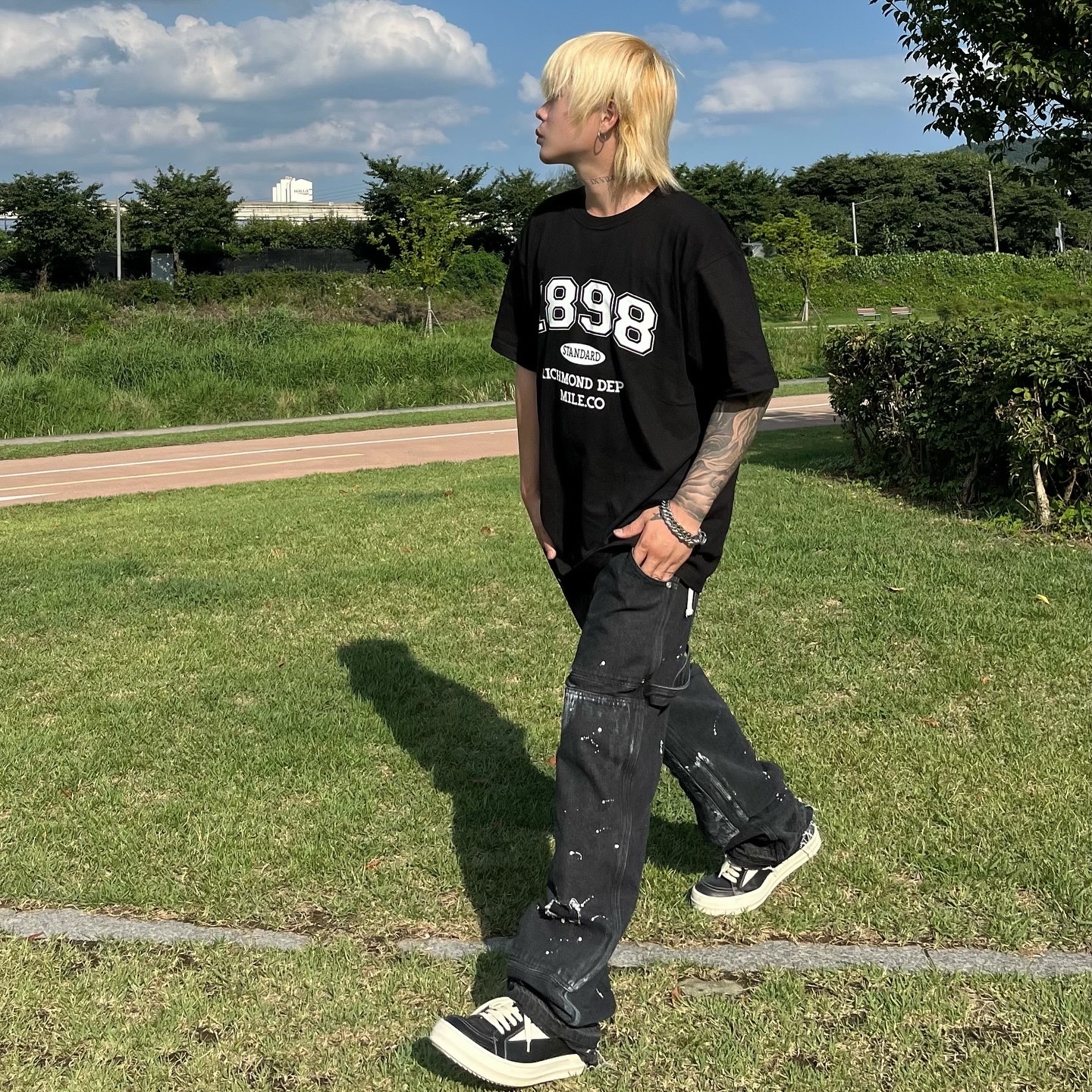 Rick Owens Lido Vintage Sneakers Black Milk, Wapworks Work Double Knee Carpenter Pants 착용 스타일 - 3