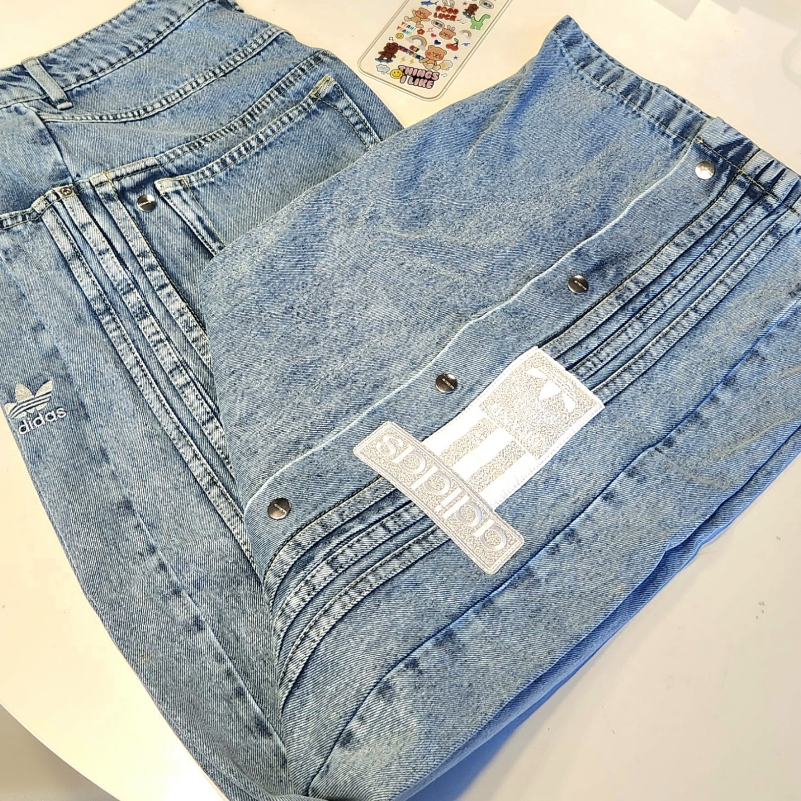(W) Adidas Adibreak Denim Pants Blue - KR sizing 착용 스타일