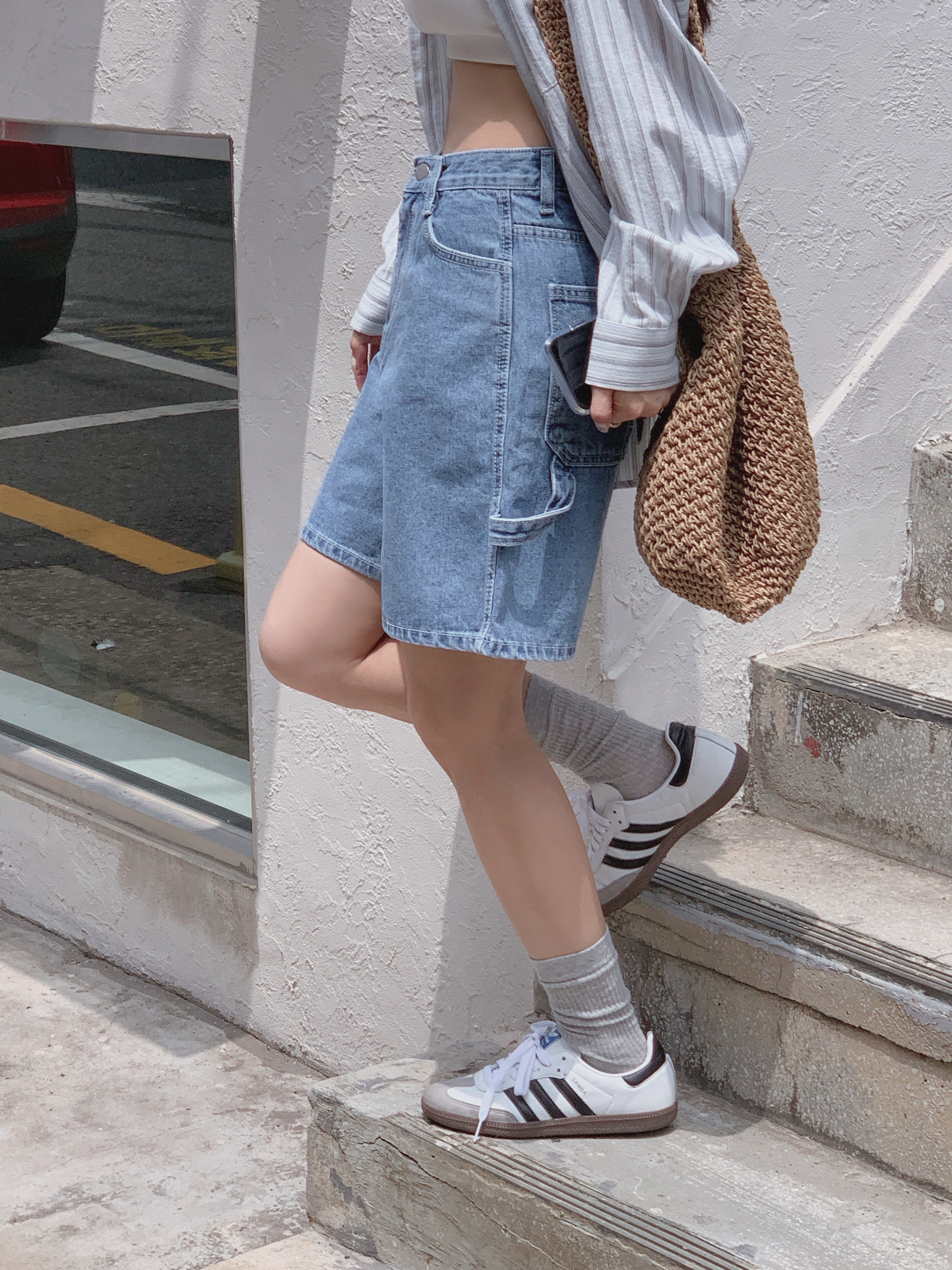 Adidas Samba OG Cloud White 착용 스타일 - 1