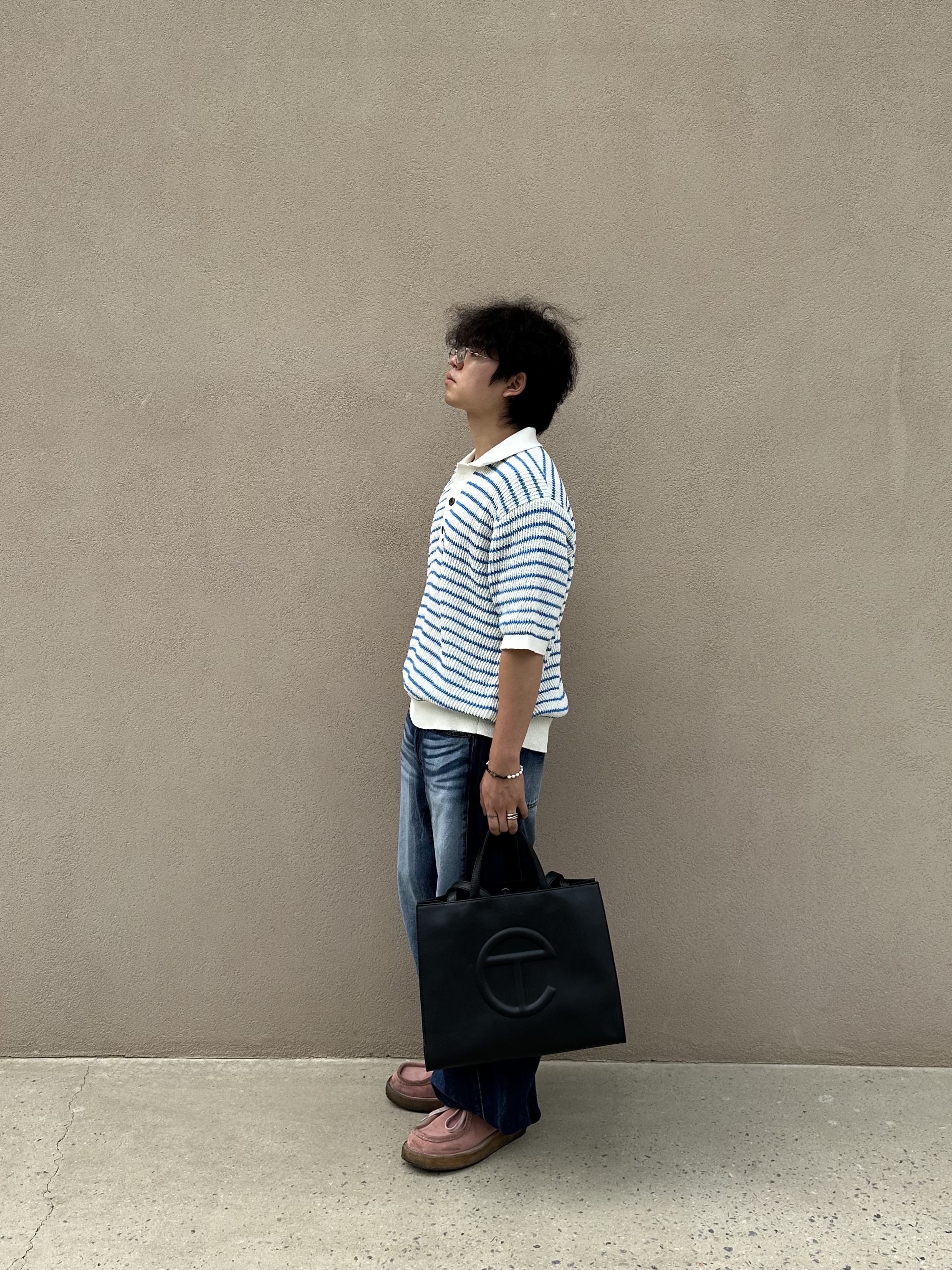 Telfar Medium Shopping Bag Black, Gentle Monster Atomic 02 Silver 착용 스타일 - 2