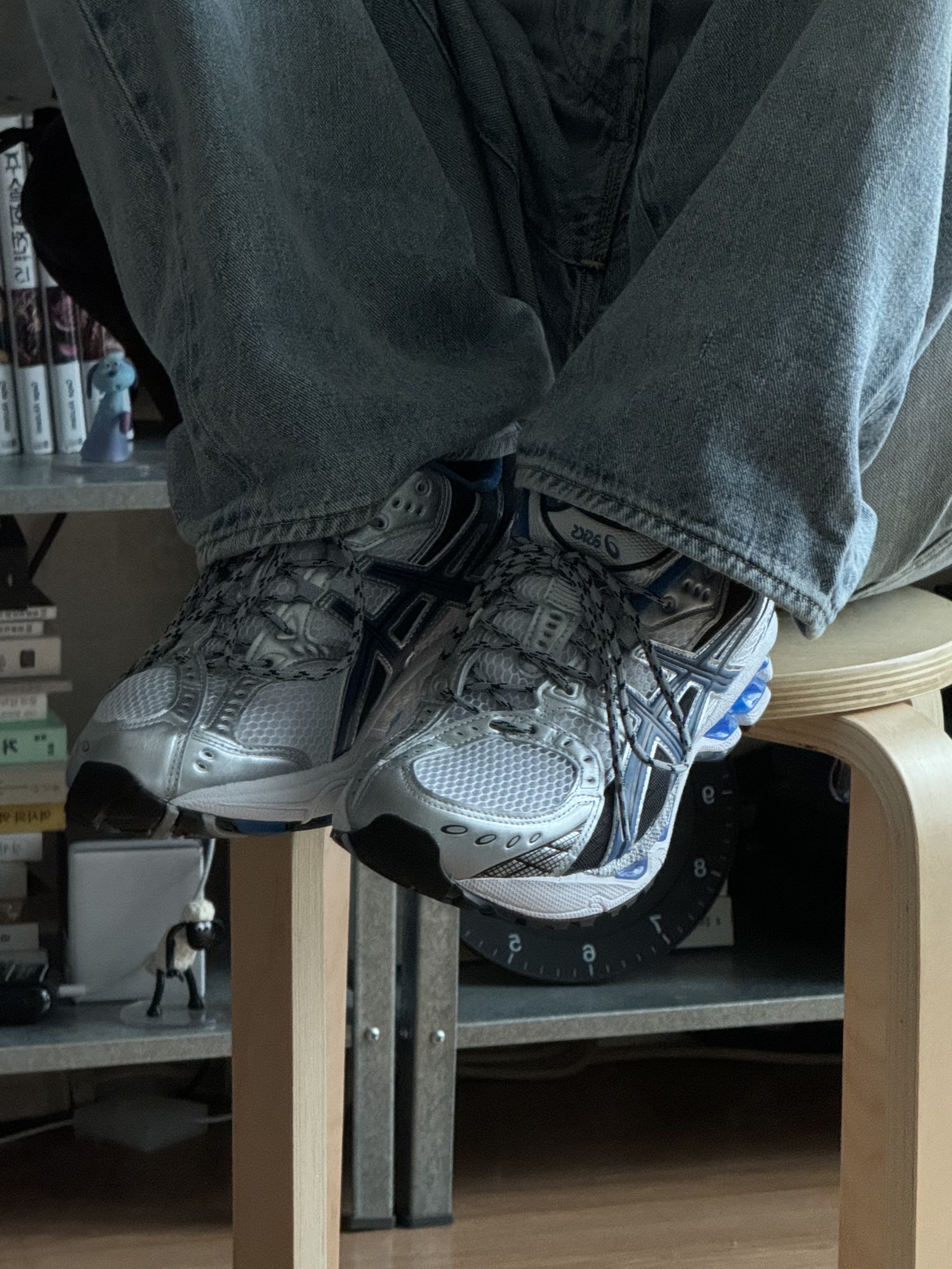 Asics Gel-Nimbus 10.1 White Directoire Blue 착용 스타일 - 3