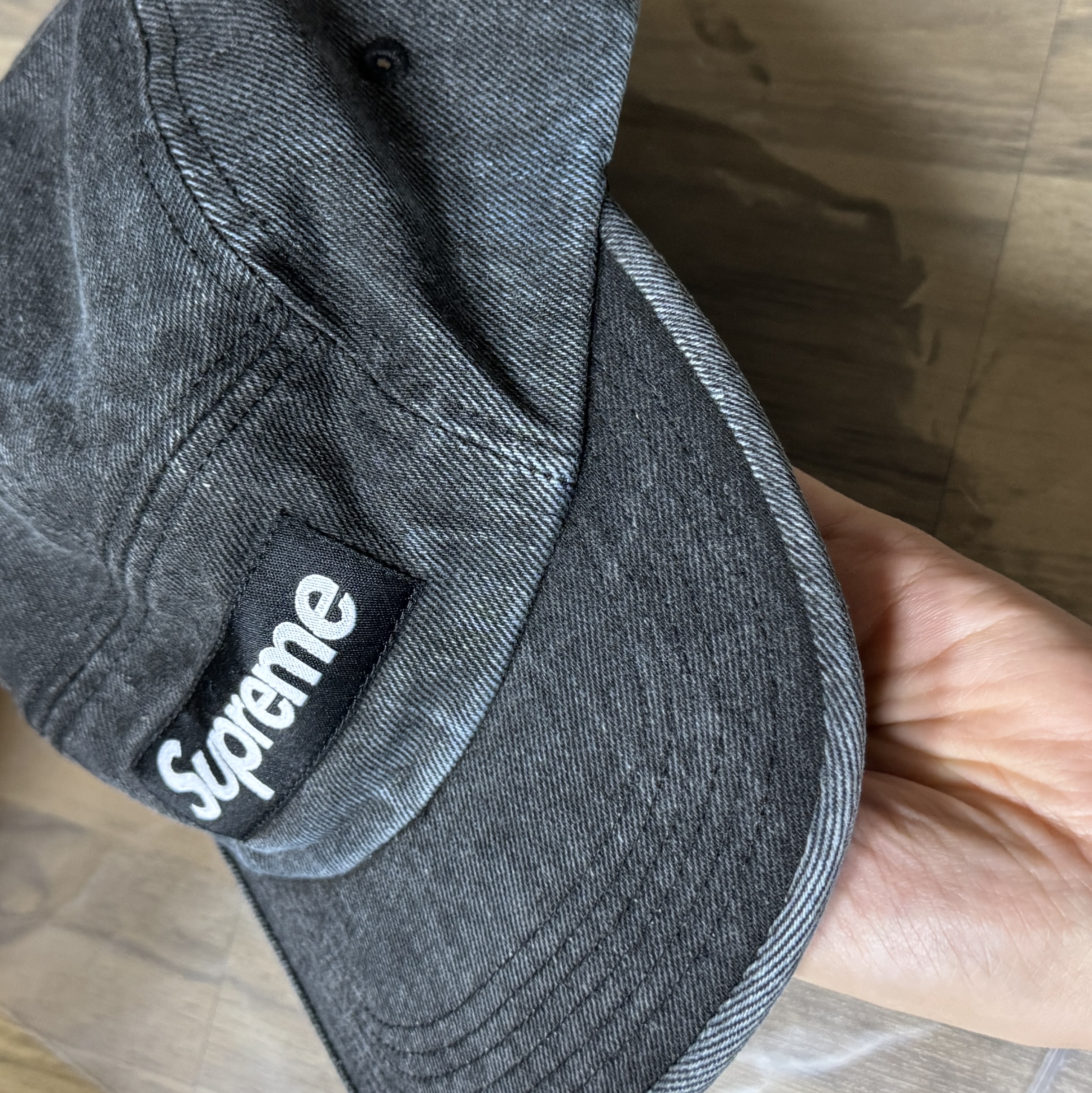 Supreme Coated Denim Camp Cap Black - 24SS 착용 스타일