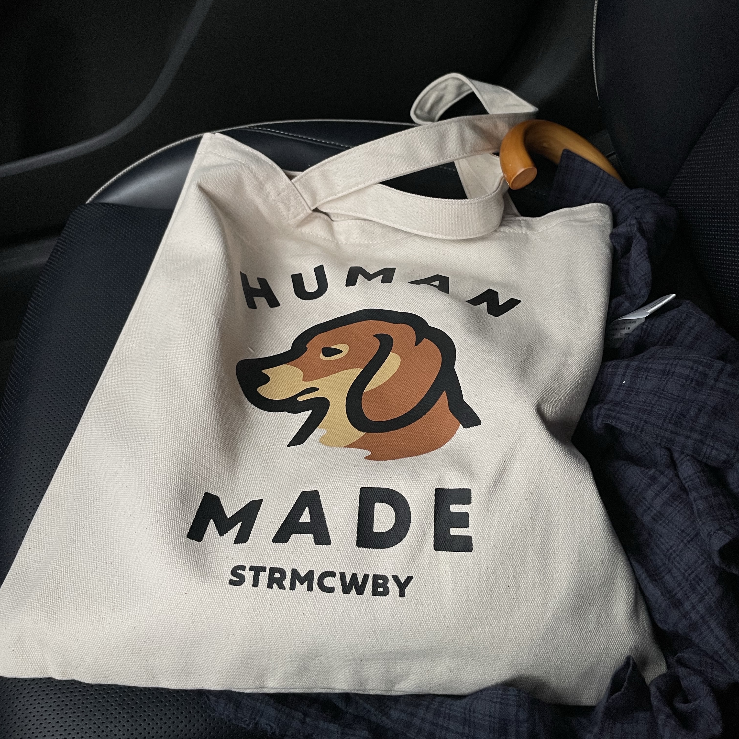 Human Made Book Tote Bag White 착용 스타일