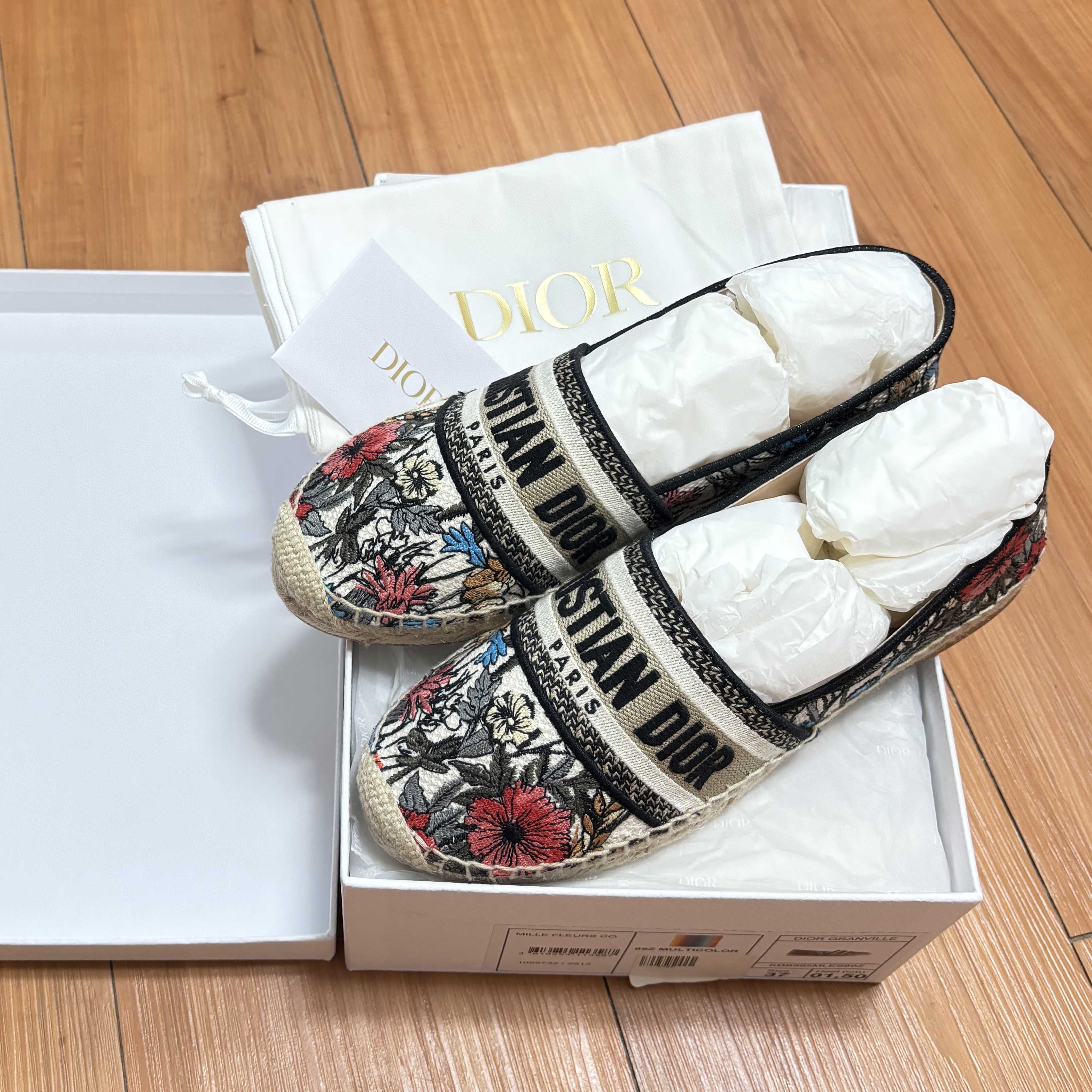 (W) Dior Granville Espadrilles Mile Fleurs Embroidered Cotton Multicolor 착용 스타일 - 1