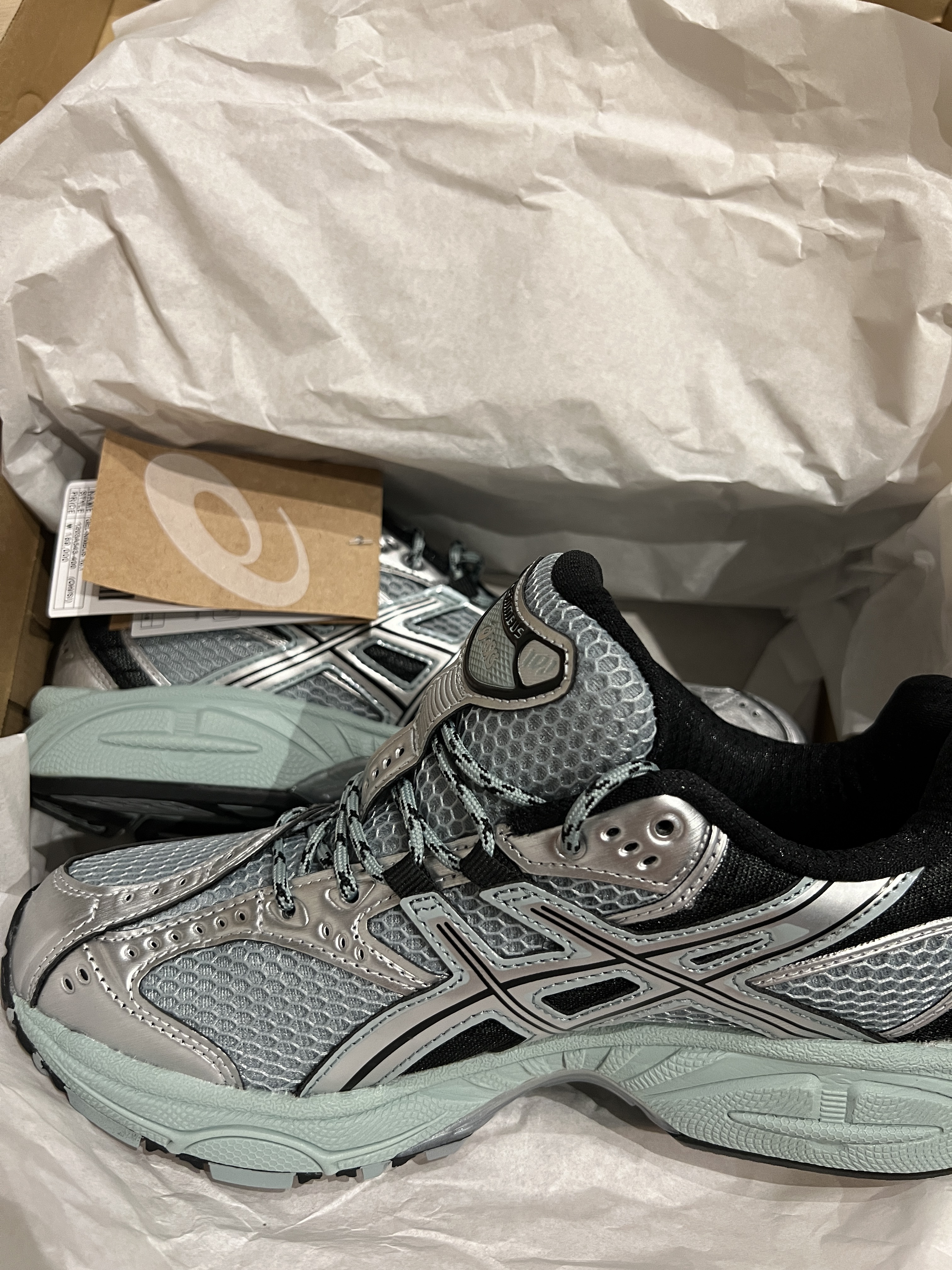 Asics Gel-Nimbus 10.1 Ocean Haze Pure Silver 착용 스타일 - 3