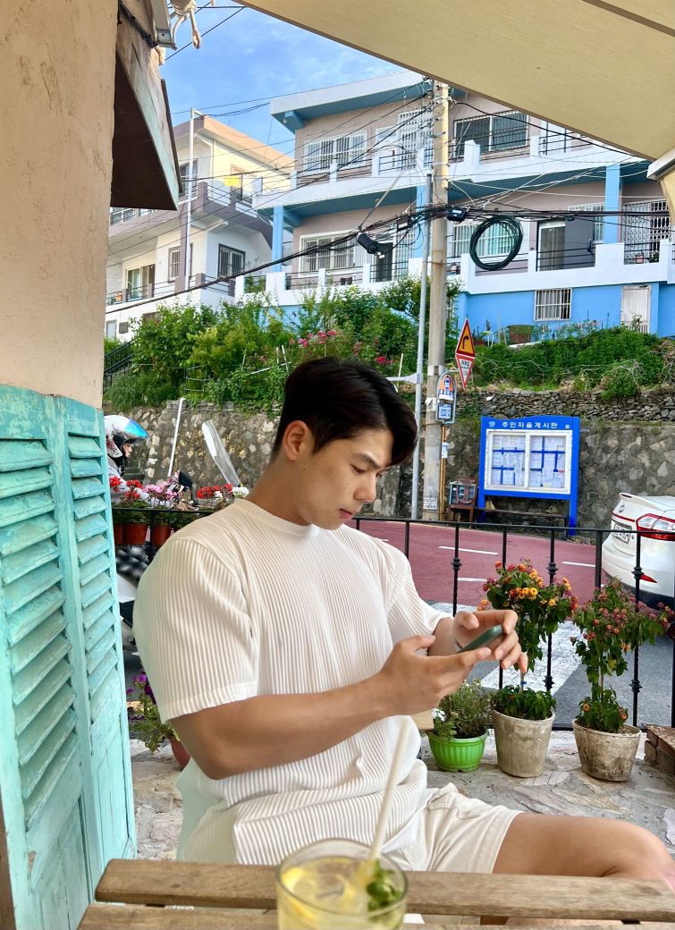 KREAM 프로필 이미지