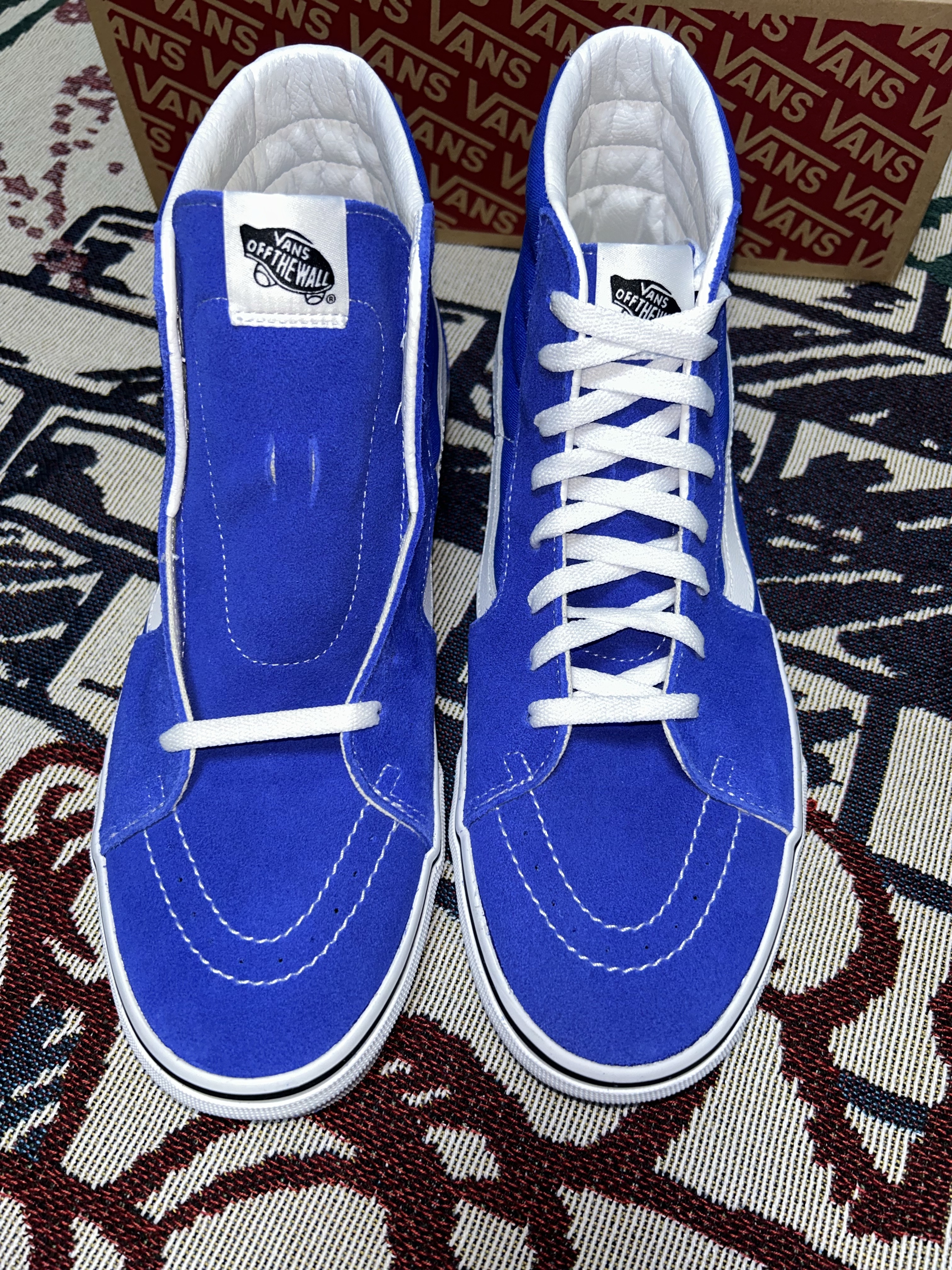 Vans Sk8-Hi Tri-tone Dazzling Blue 착용 스타일 - 2