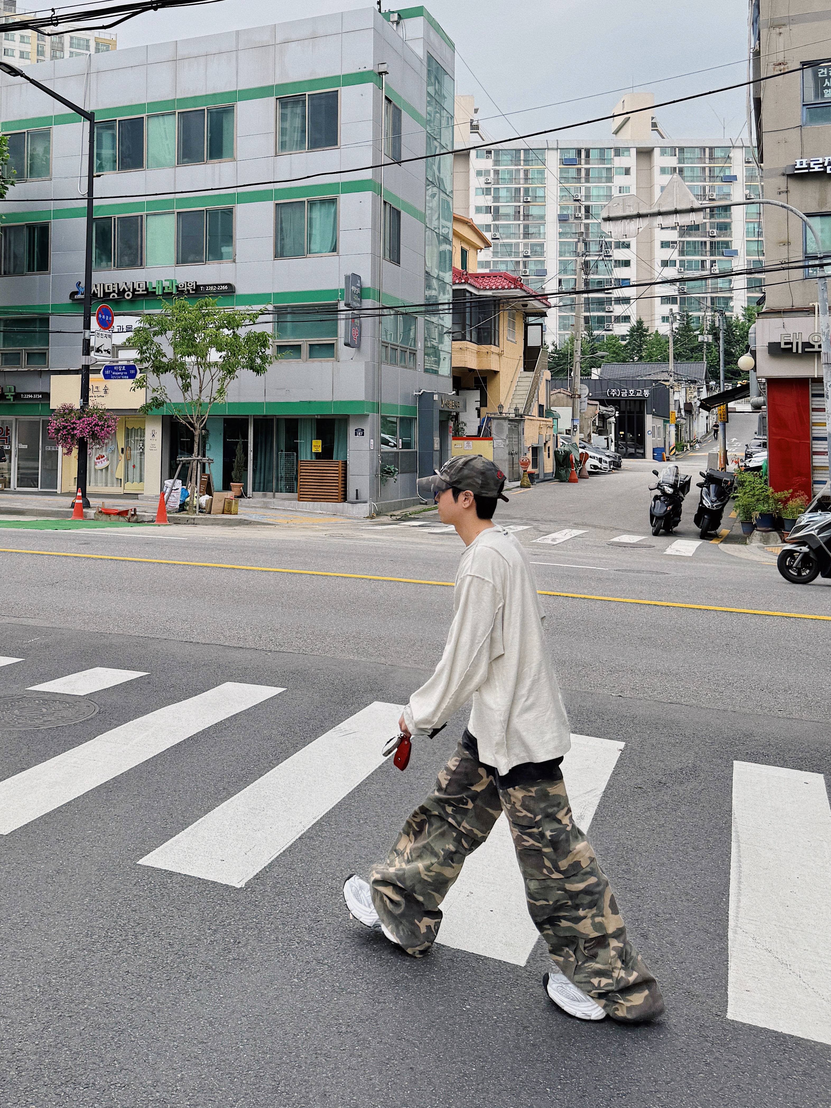 ETCE Ghost Cap Brown Camo, Project G/R Inside Out Long Sleeve Grey 착용 스타일 - 6
