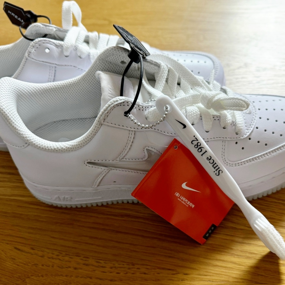 Nike Air Force 1 Low Color of The Month White Jewel 착용 스타일 - 2