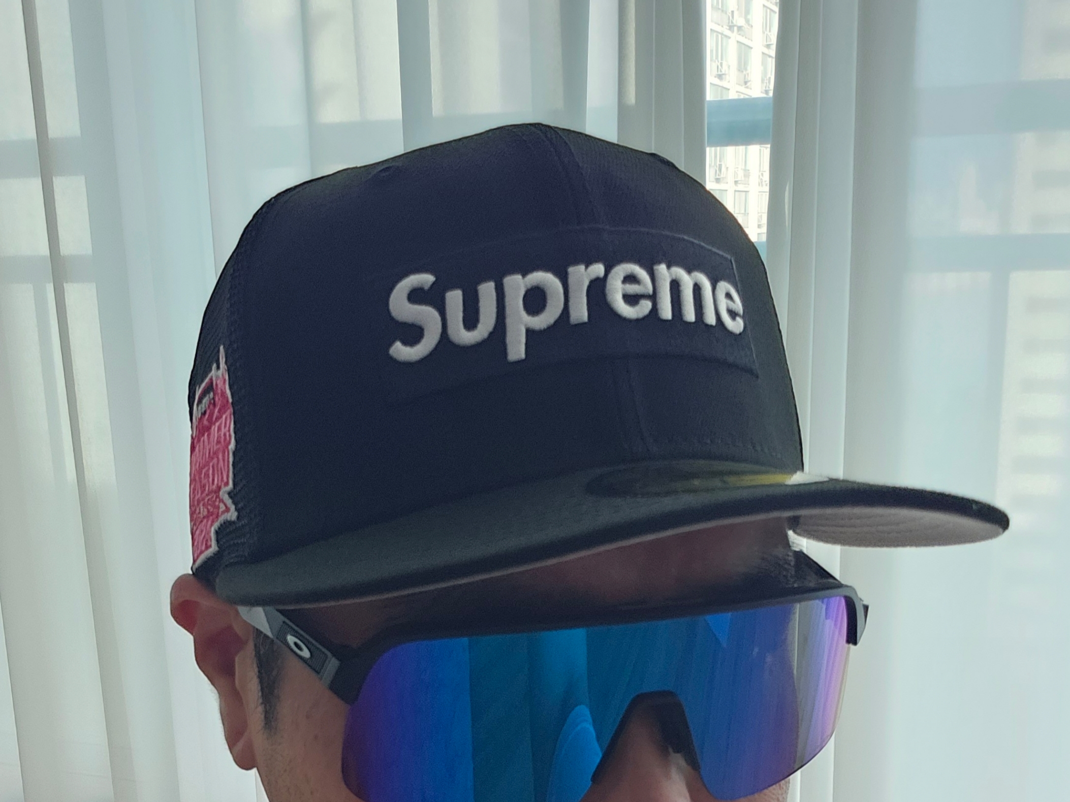 Supreme Box Logo Mesh Back New Era Black - 24SS 착용 스타일 - 1