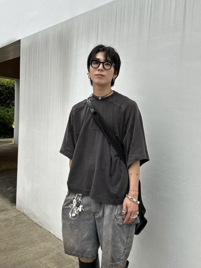 Entire Studios Heavy Pocket Tee Rhino, Entire Studios Heavy Pocket Tee Brunette 착용 스타일 - 3