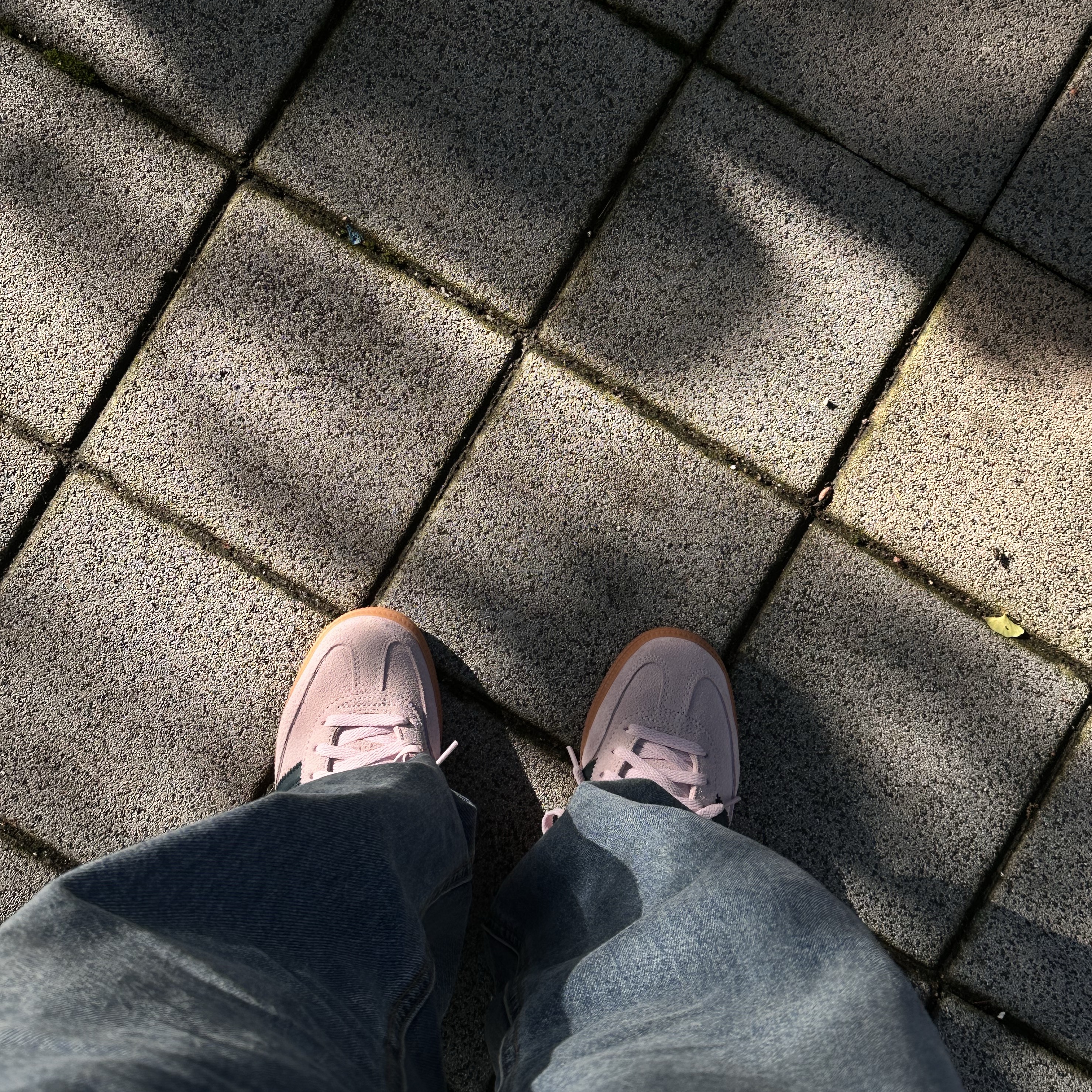 (W) Adidas Spezial Handball Clear Pink 착용 스타일