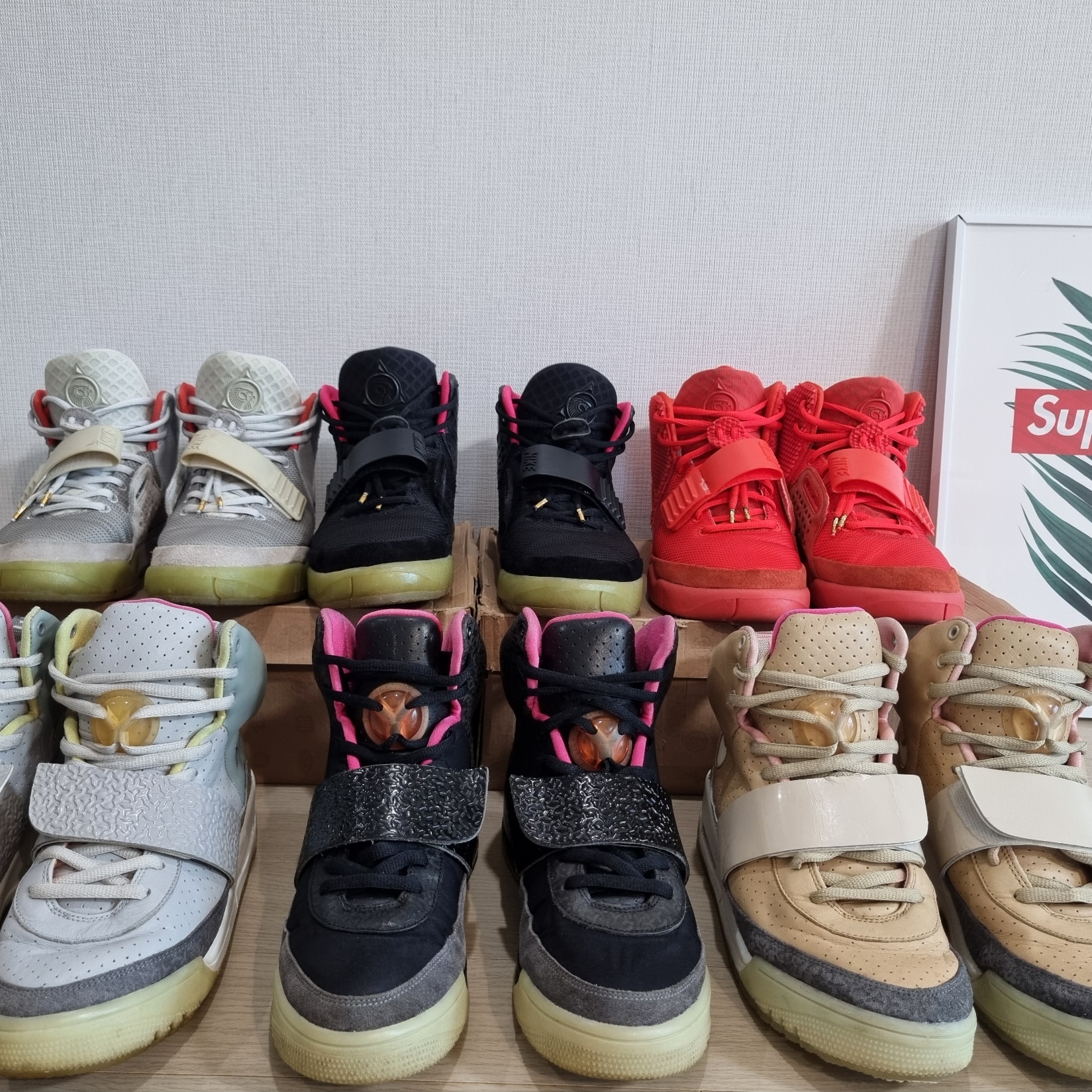 Nike Air Yeezy 2 Red October, Nike Air Yeezy 2 Solar Red 착용 스타일 - 2