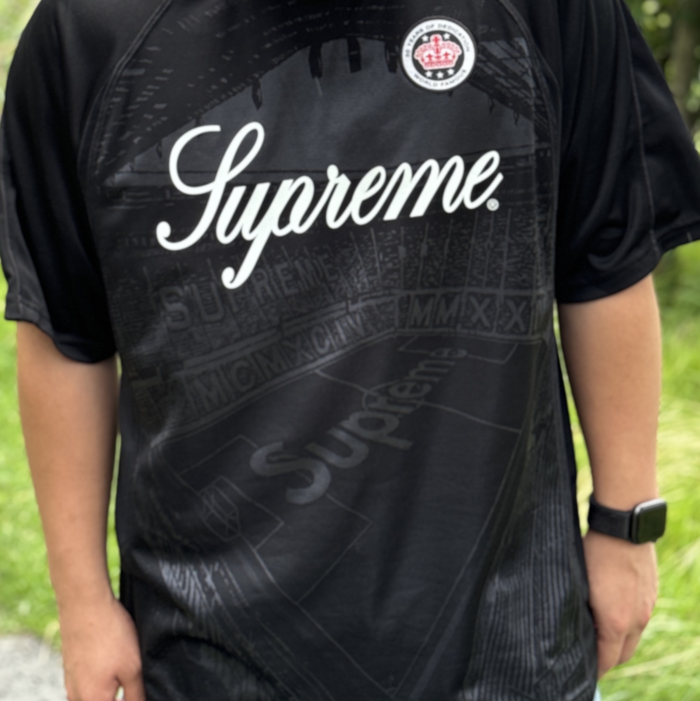 Supreme Jacquard Soccer Jersey Black - 24SS, Supreme Ventile Camp Cap Teal - 23SS 착용 스타일 - 4