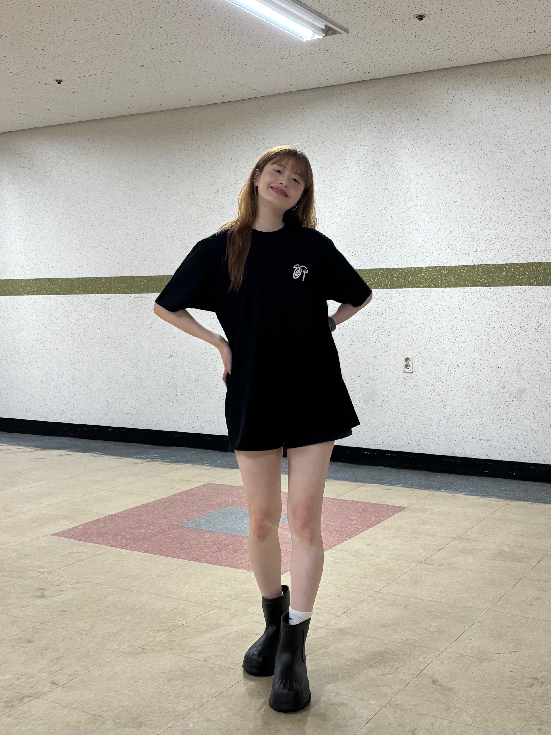 Stussy x Patta Sound Connection T-Shirt Black, (W) Adidas Adifom Superstar Boot Black 착용 스타일 - 1