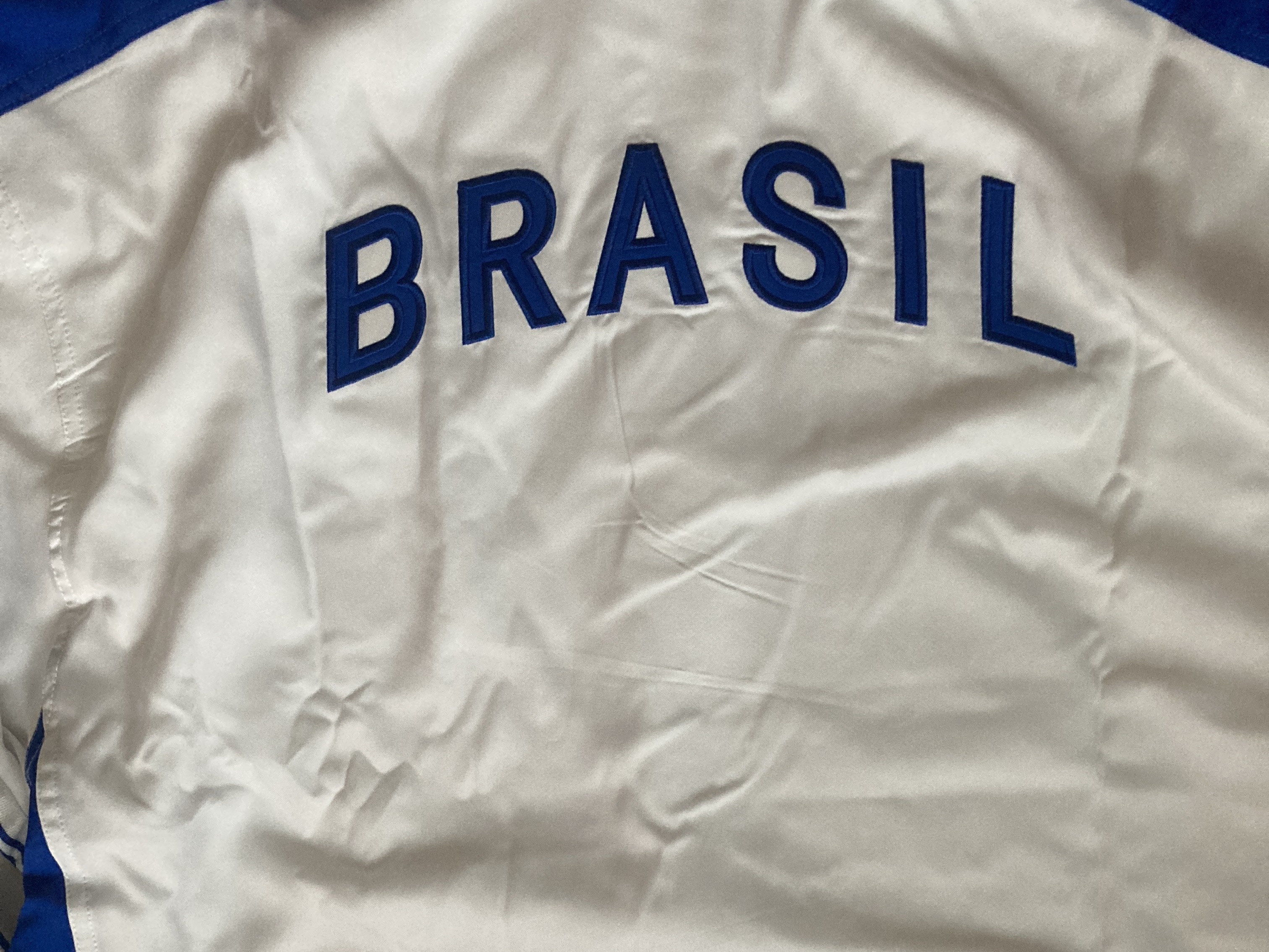 Nike Brazil 1998 Reissue Soccer Replica Track Jacket White (FZ6681-100) 착용 스타일 - 2