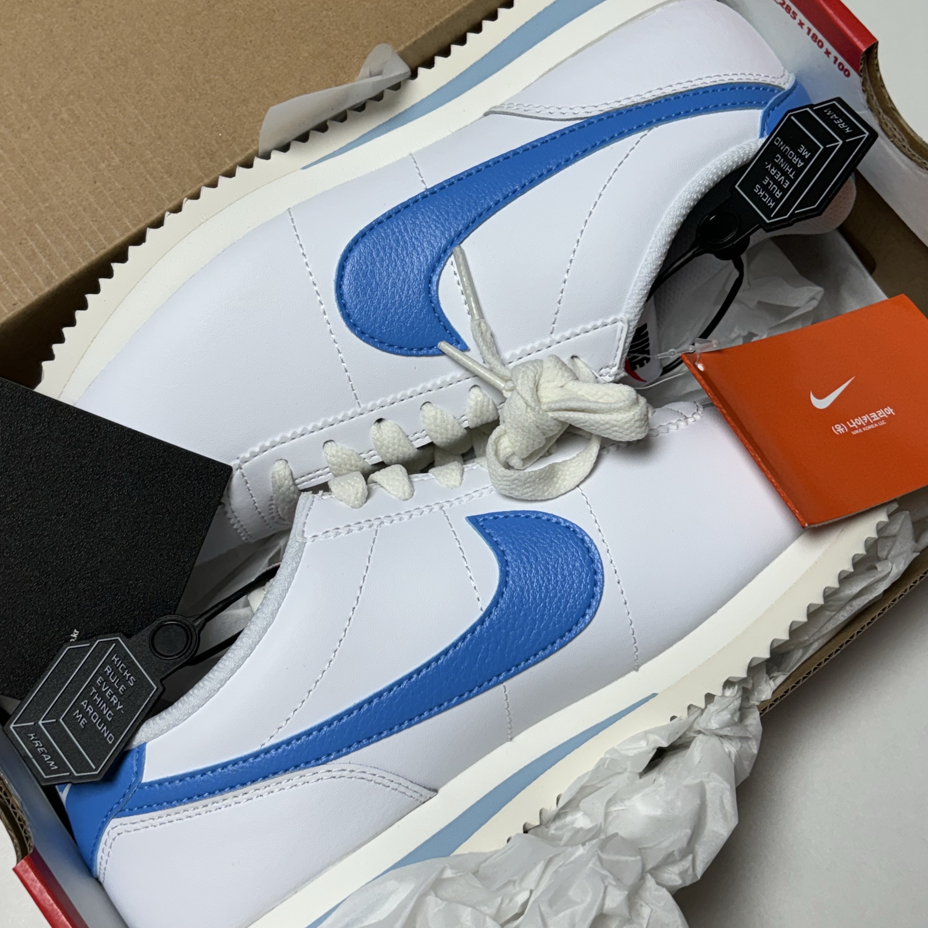 (W) Nike Cortez White University Blue 착용 스타일