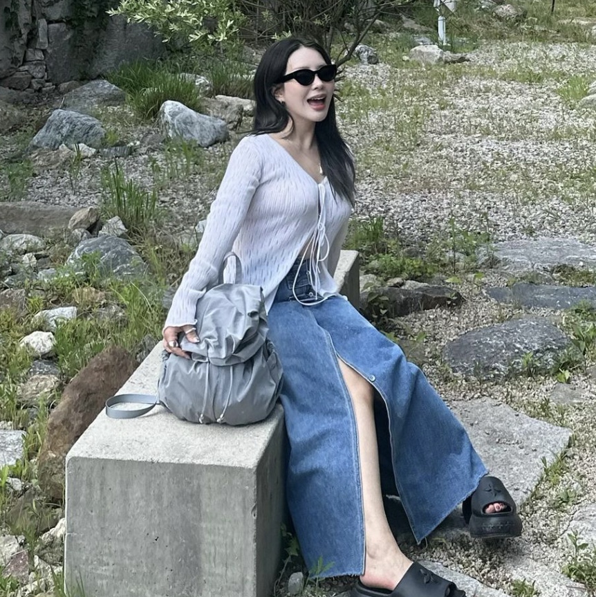 ACOC Blooming Backpack Gray, ACOC Blooming Backpack Ice Blue 착용 스타일