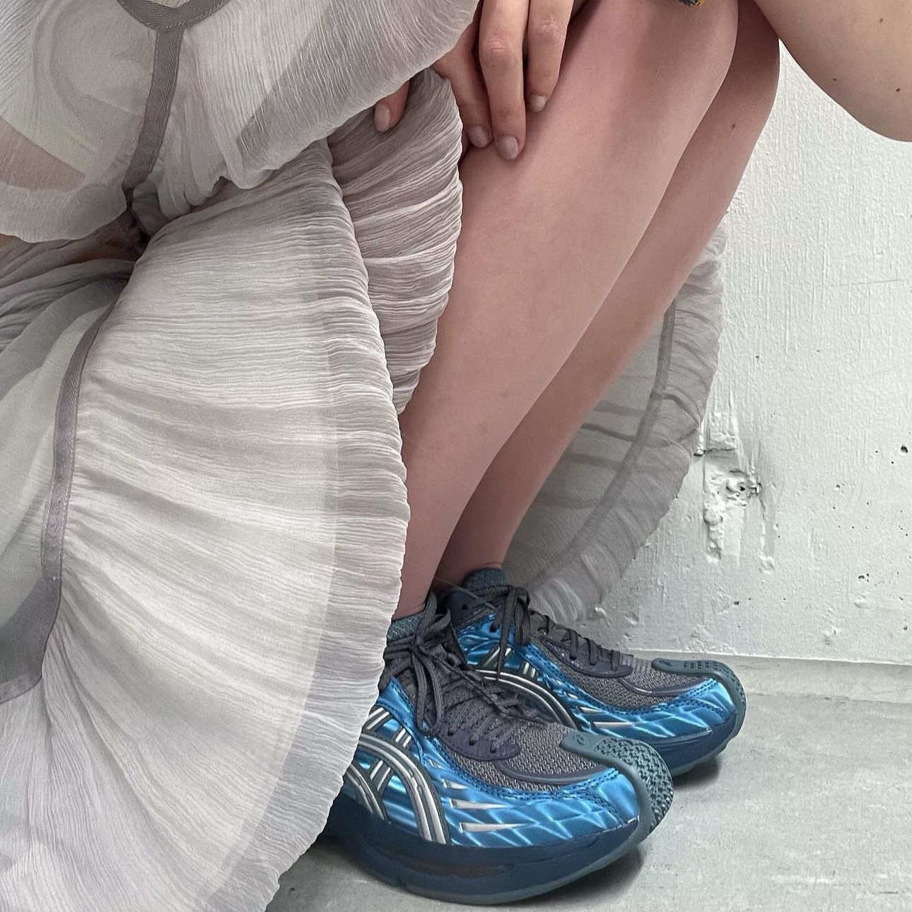 (W) Asics x Kiko Kostadinov Gel-Flammae Blue Ironclad 착용 스타일 - 1