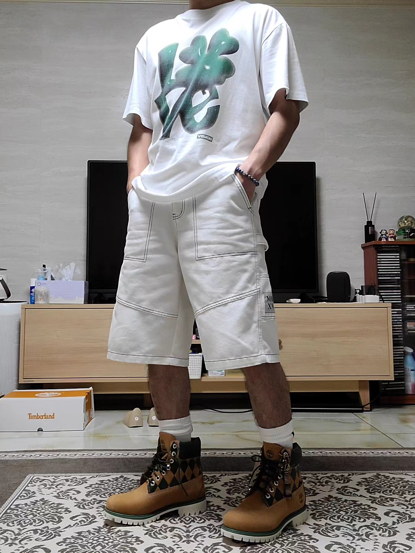 KASINA x Timberland 6 In Premium Vibram GTX Wheat 착용 스타일 - 5