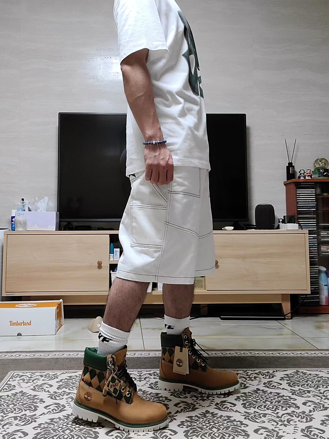 KASINA x Timberland 6 In Premium Vibram GTX Wheat 착용 스타일 - 1