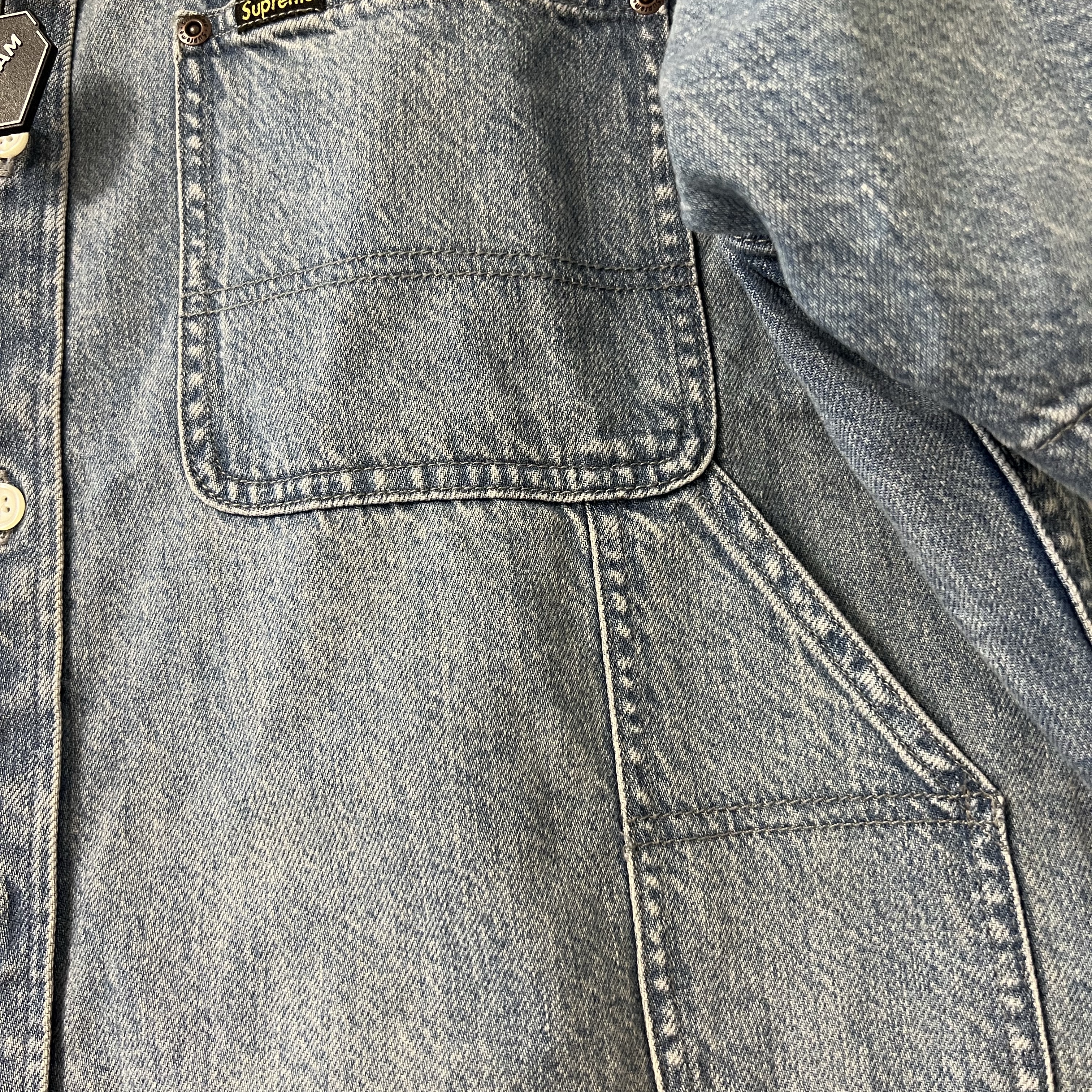 Supreme Loose Fit S/S Denim Painter Shirt Washed Blue - 24SS 착용 스타일 - 3