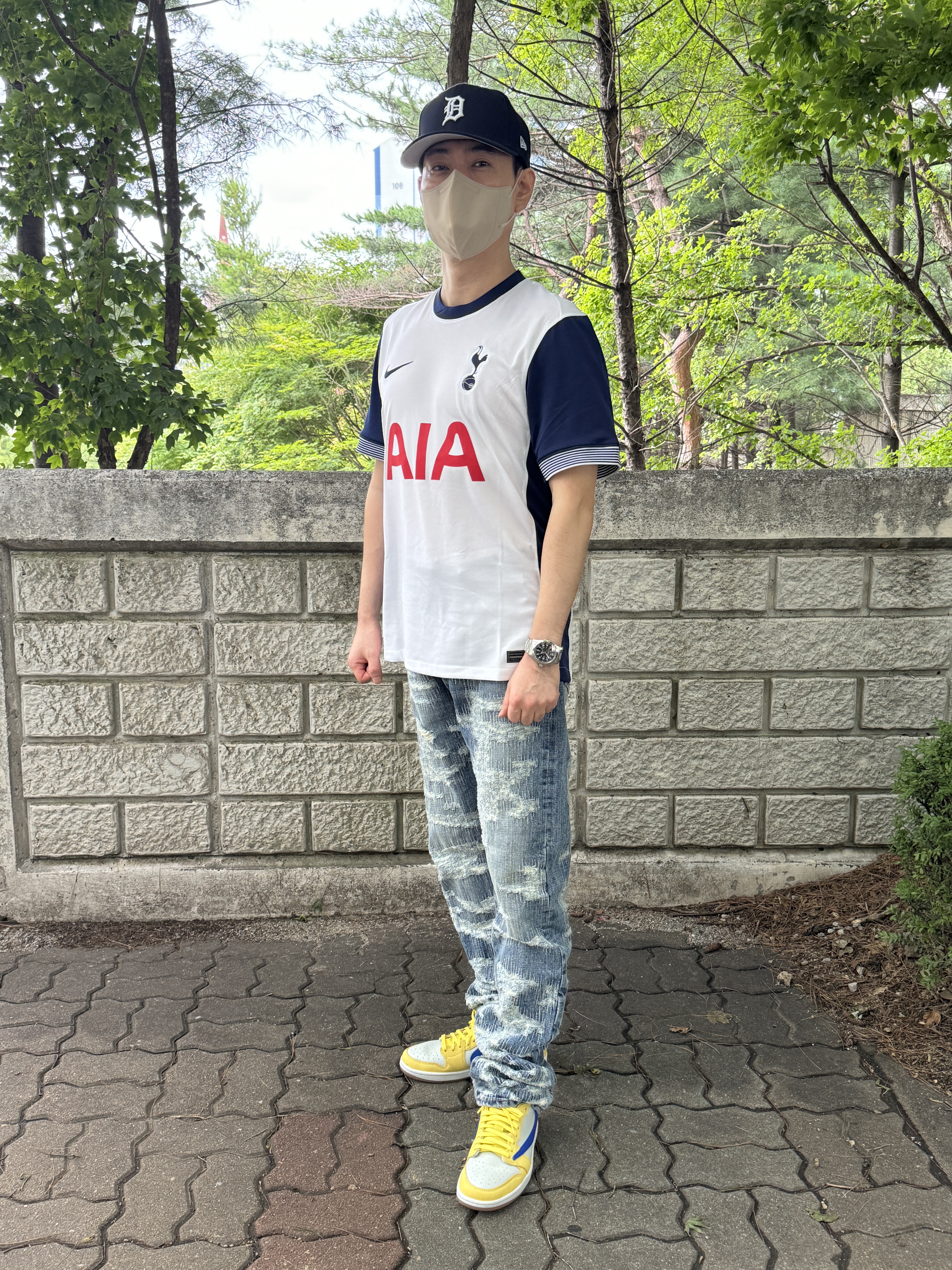 Undermycar x Konic Section Vol.2 Hard Destroyed Washed Jeans - 23SS, Nike Tottenham Hotspur 2024/25 Dri-Fit Stadium Home Jersey White (Non Marking Ver.) 착용 스타일