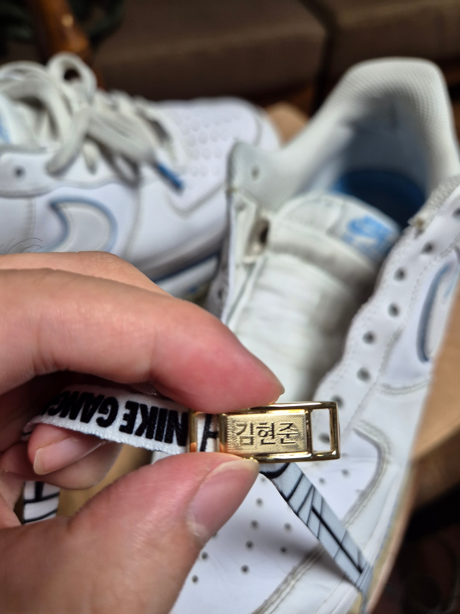 Nike Air Force 1 '07 White University Blue 착용 스타일 - 5