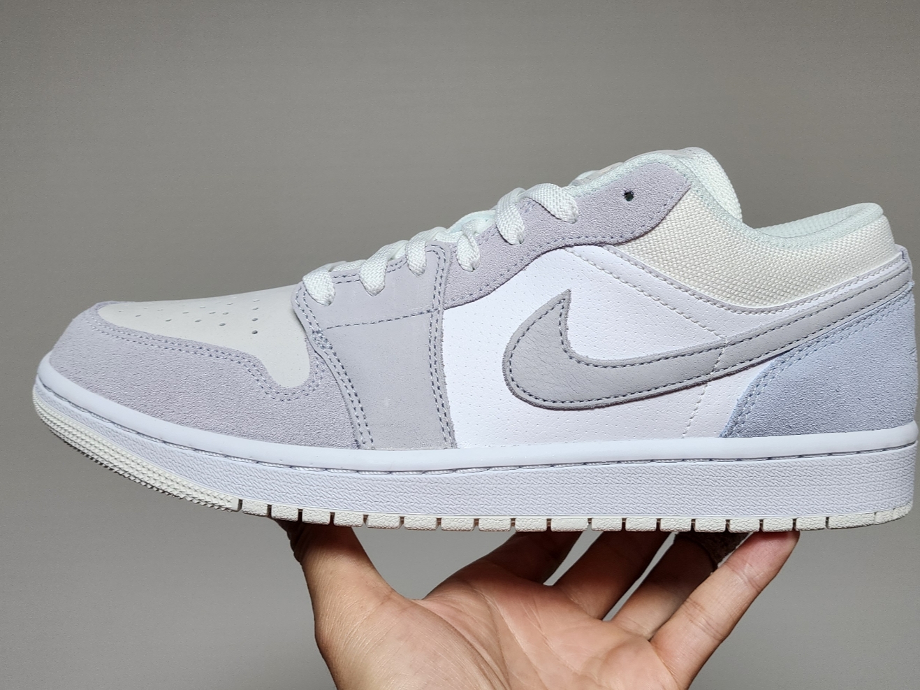 Jordan 1 Low Paris 착용 스타일