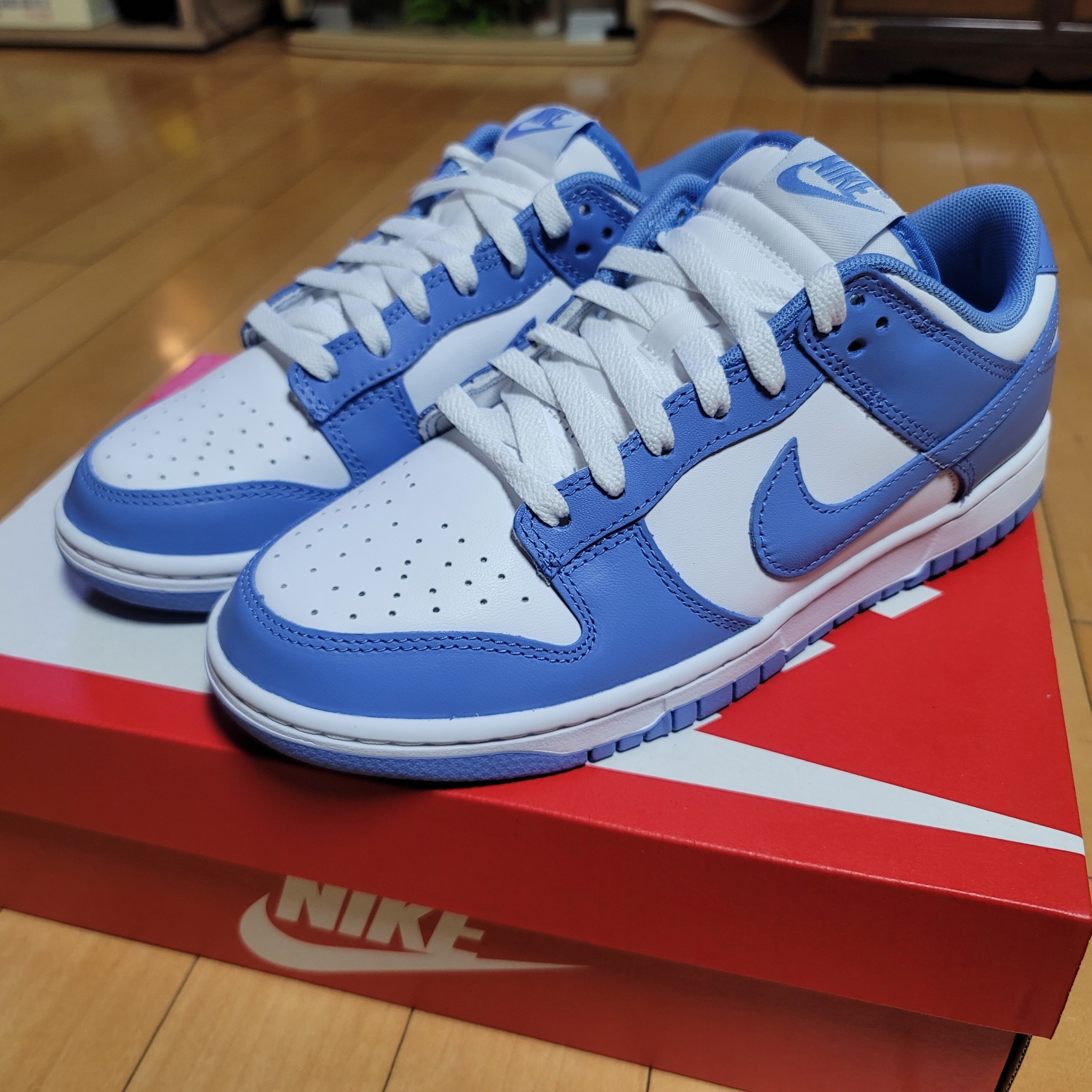 Nike Dunk Low Retro White Polar Blue 착용 스타일 - 1