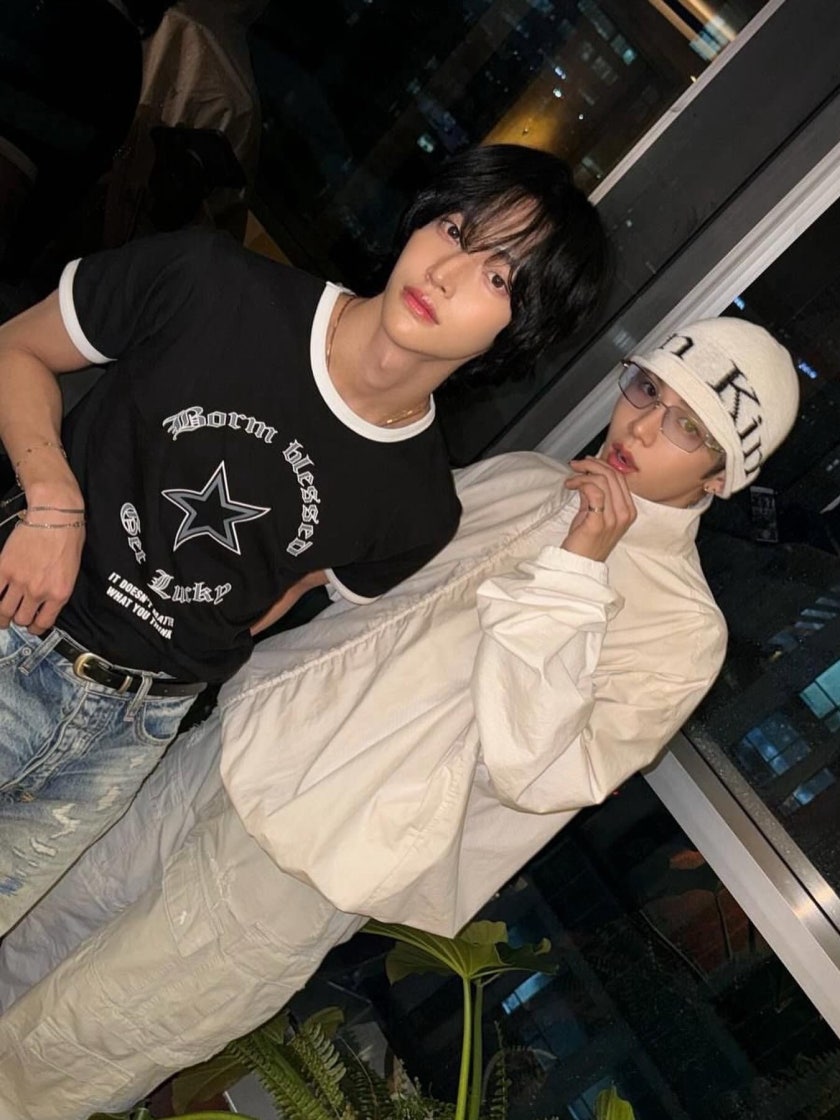 😎🕶️ | KREAM