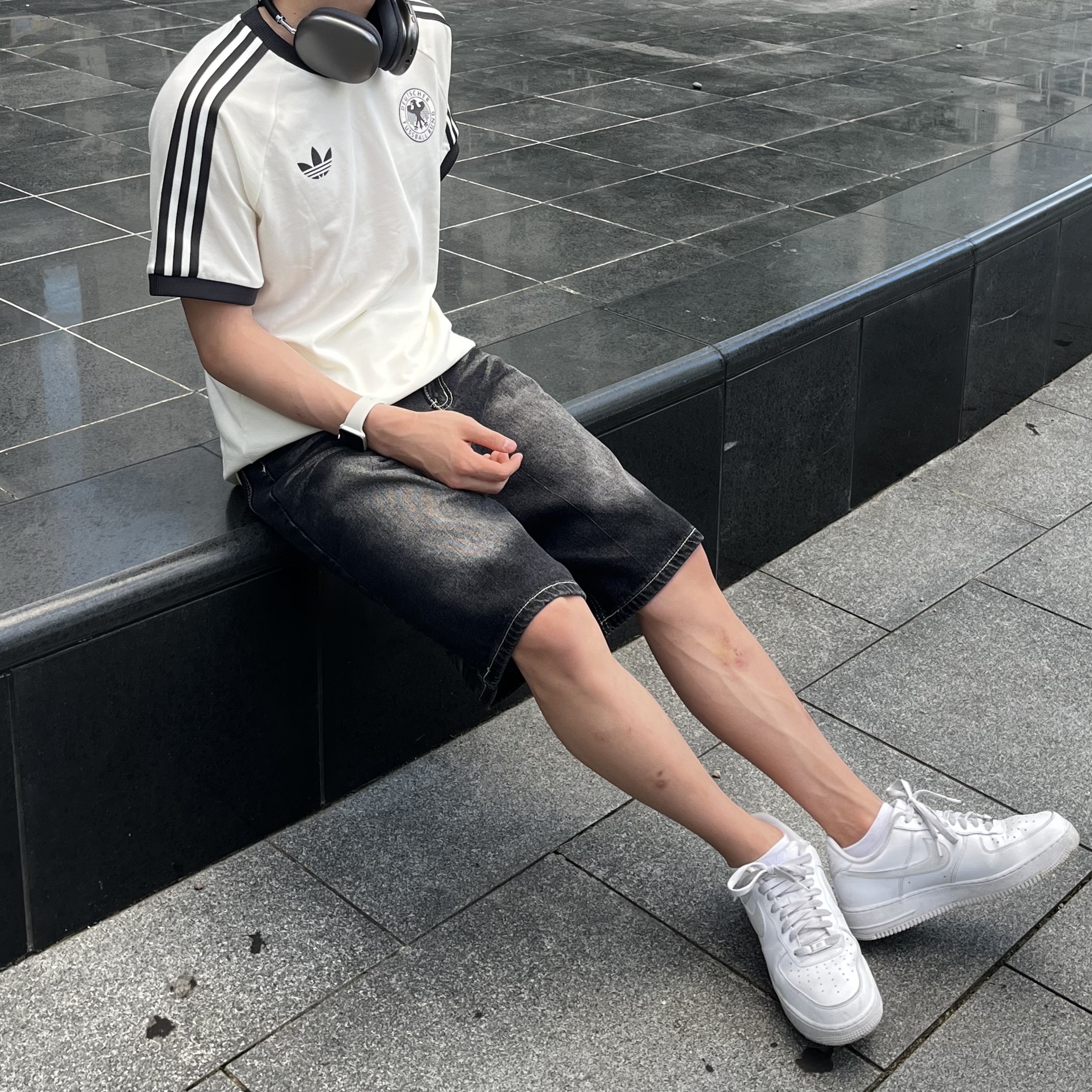 Adidas German Adicolor Classic 3-Stripes T-Shirt Off White - KR Sizing, Nike Air Force 1 '07 Low White 착용 스타일 - 2
