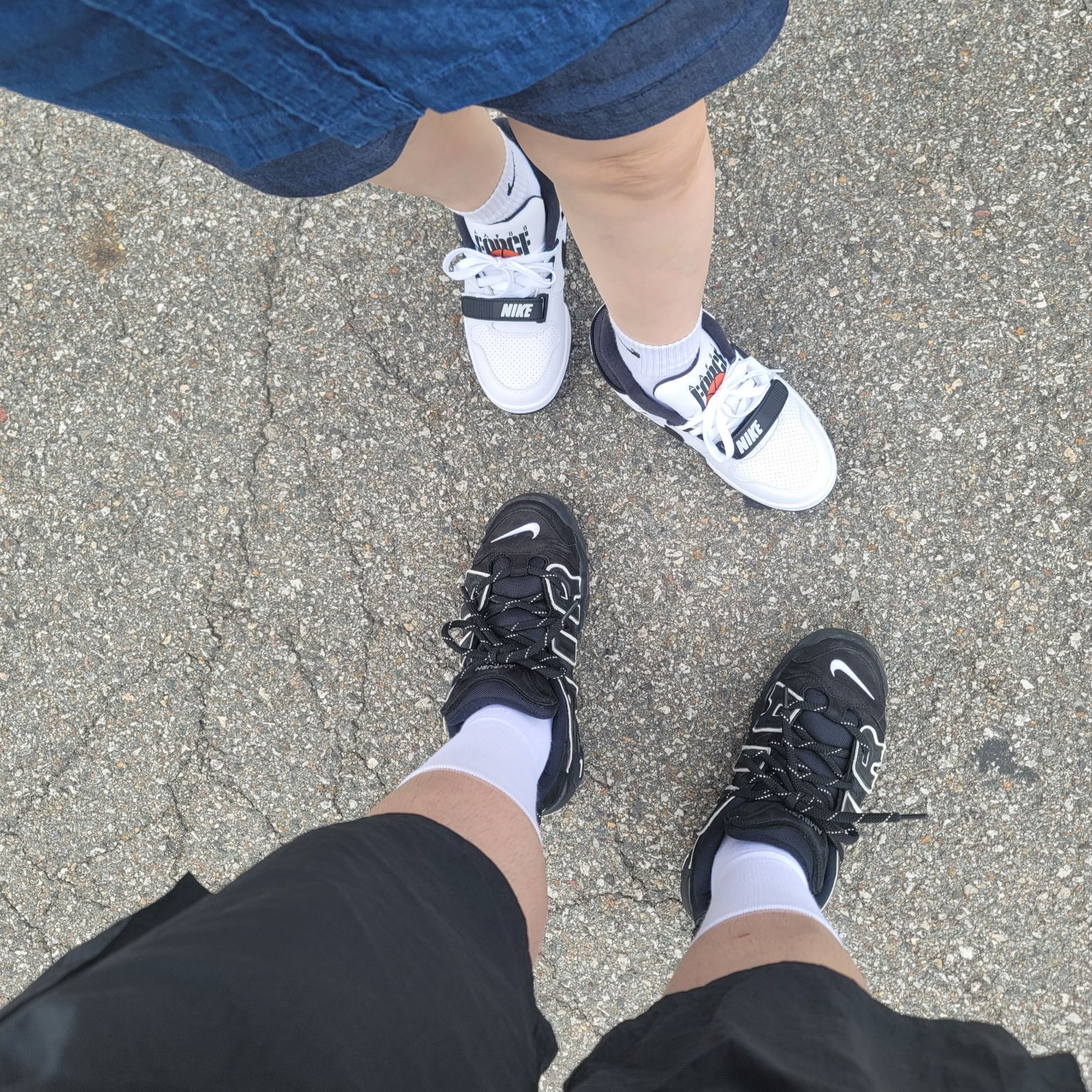 Nike x Billie Eilish Air Alpha Force 88 Black and White, Nike x Ambush Air More Uptempo Low Black and White 착용 스타일