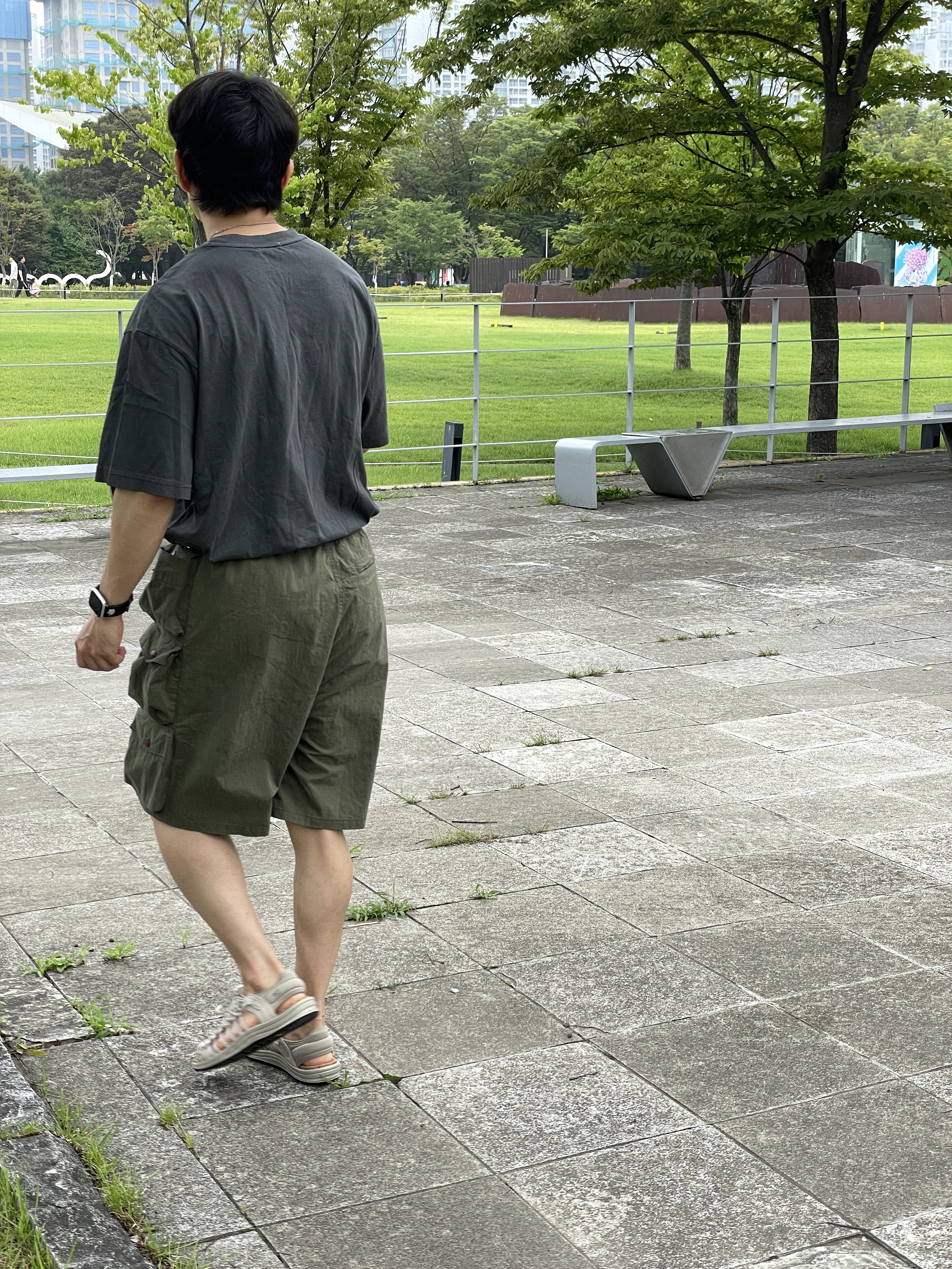 Kapital Ripstop Nam Shorts Khaki 착용 스타일 - 6
