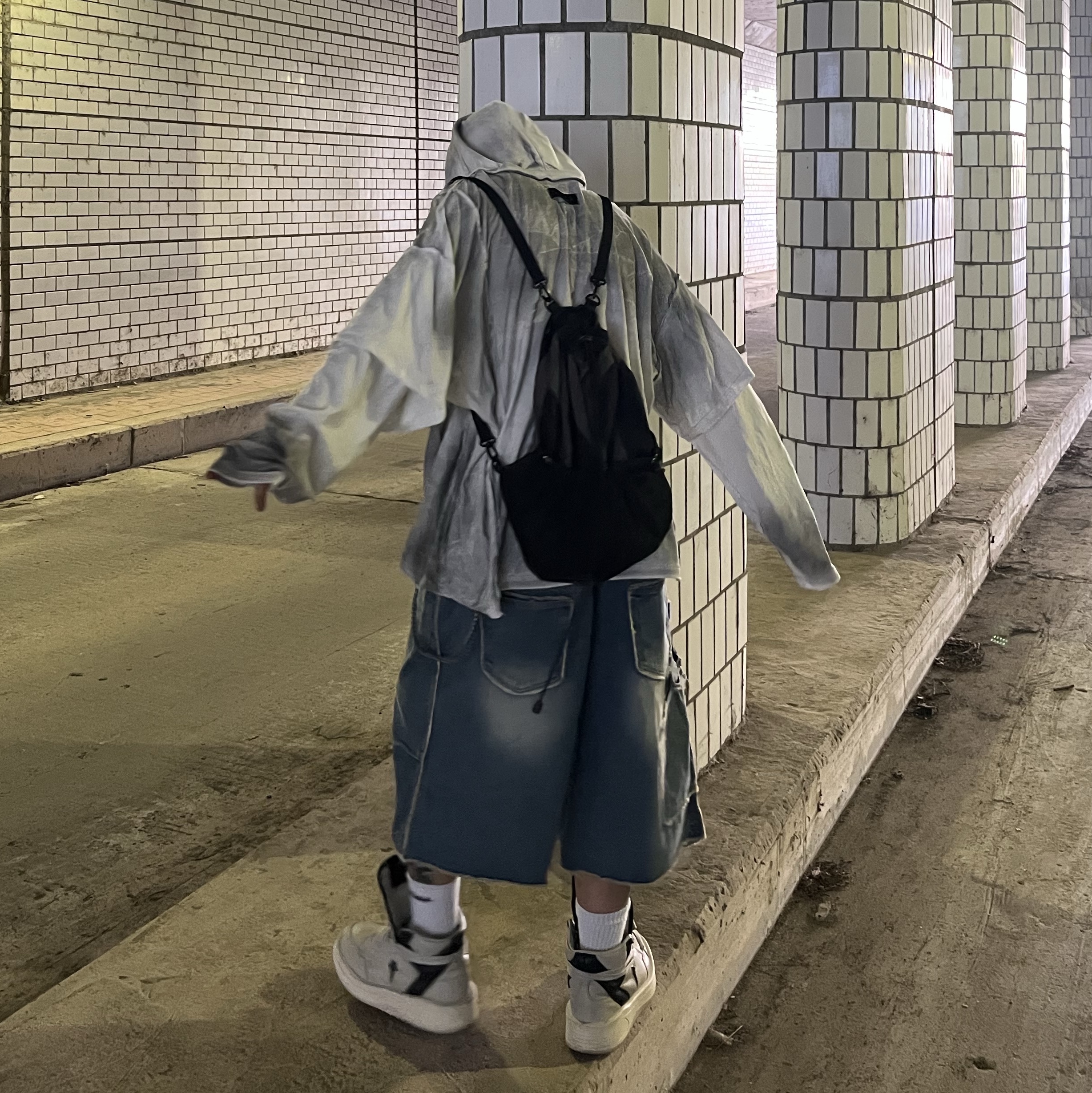 Converse x Drkshdw Turbowpn Pelican 착용 스타일 - 2