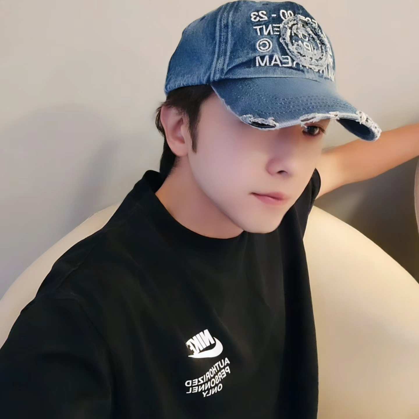 Millo Archive Core Denim Ball Cap Washed Blue, Nike NSW Authorized Personnel T-Shirt Black - Asia 착용 스타일 - 1