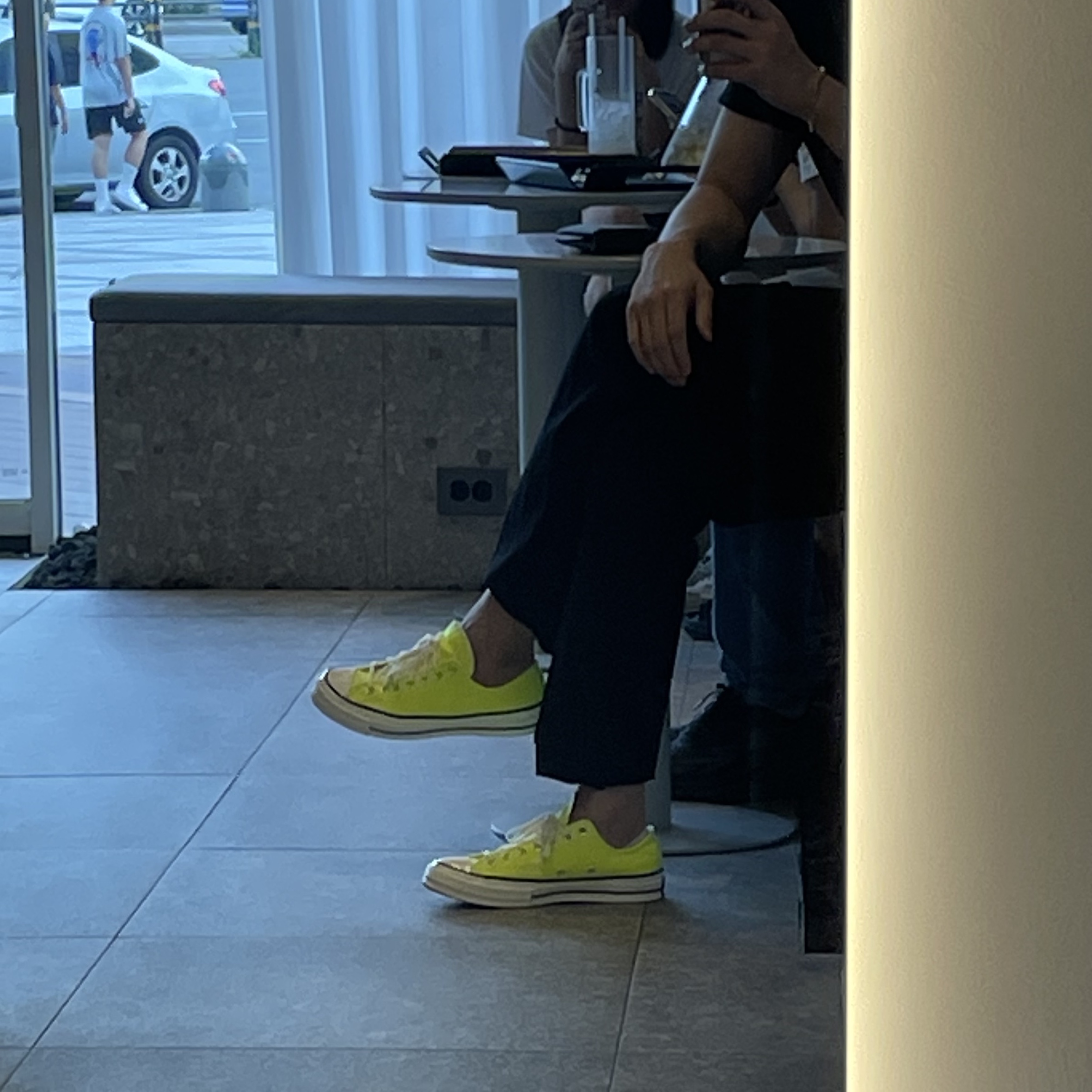 Converse Chuck 70 Ox Seasonal Canvas Lemon Venom 착용 스타일
