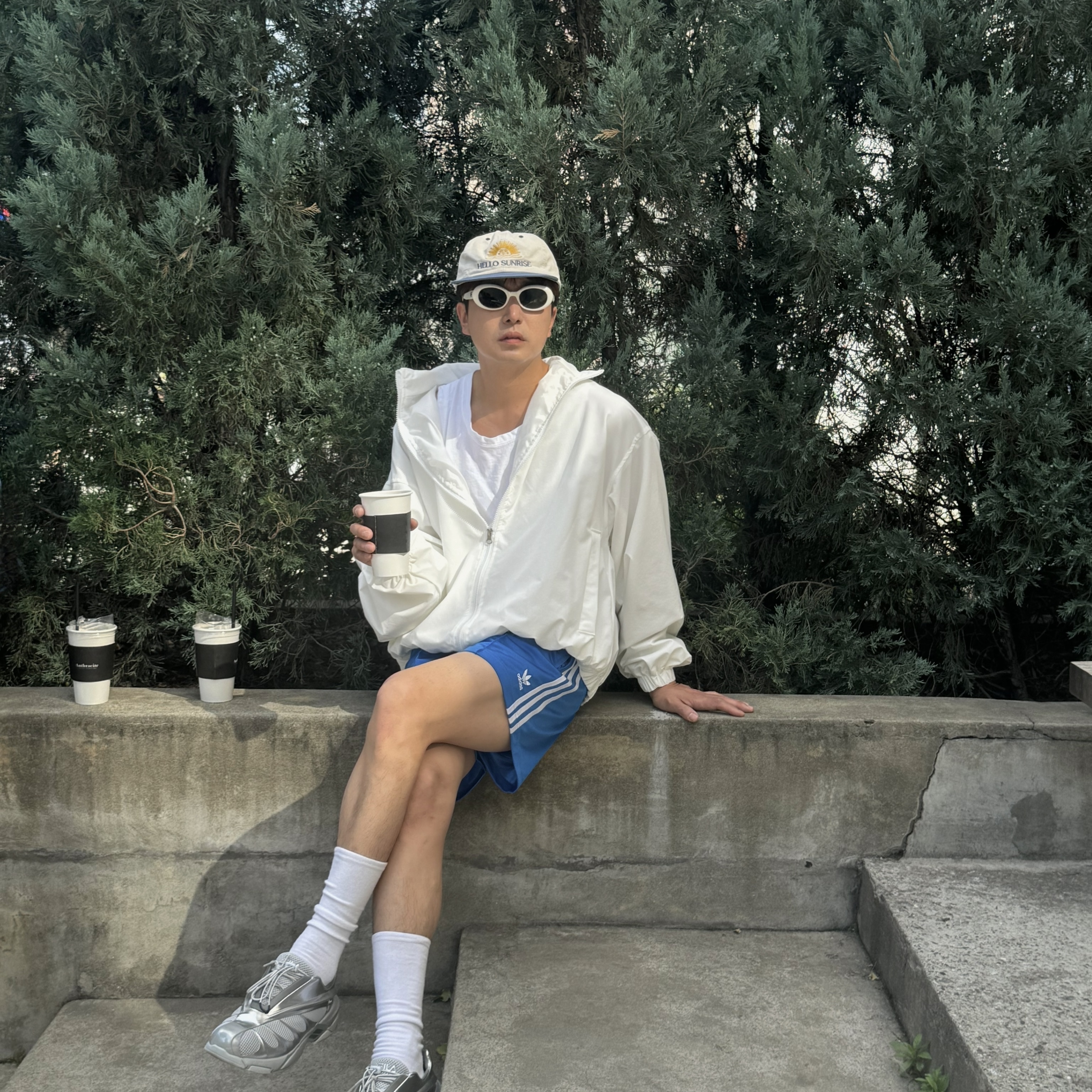 (W) Adidas Firebird Shorts Blue Bird - KR Sizing, Fila x Thug Club Replica 2002 Grey White 착용 스타일 - 3
