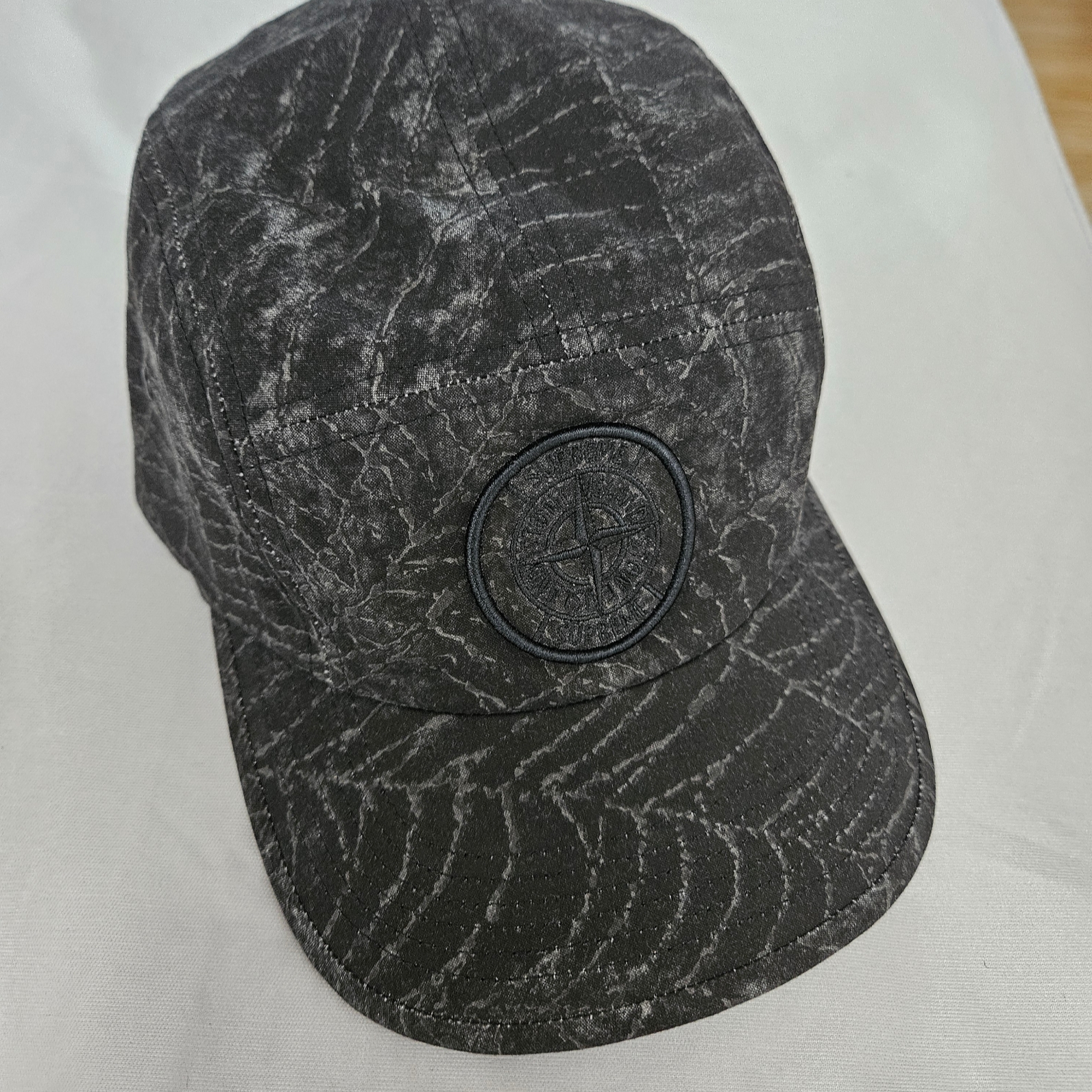 Supreme x Stone Island Camp Cap Black - 23FW 착용 스타일
