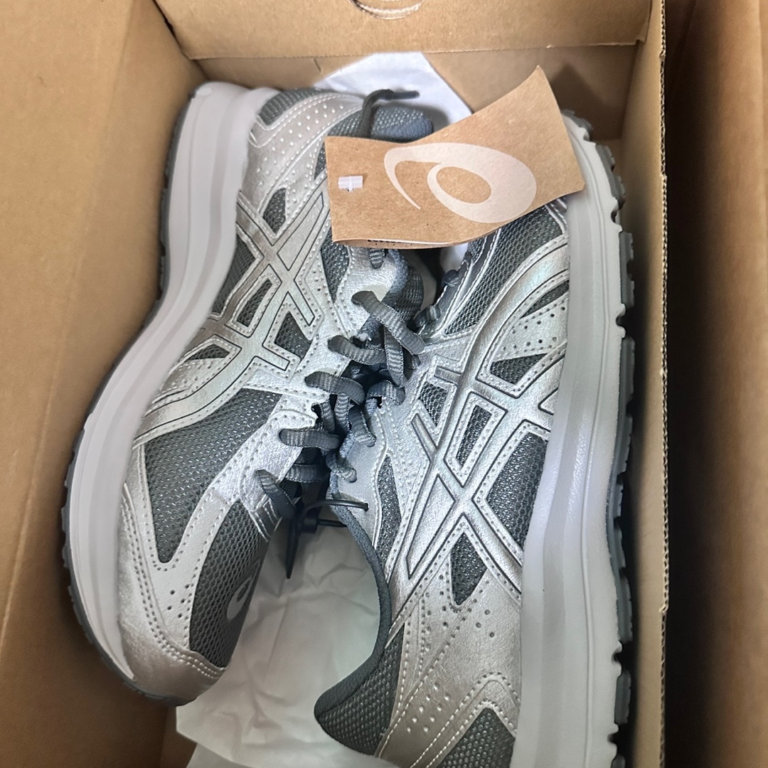 Asics Jog 100 S SMU Sheet Rock Pure Silver - 2E Wide 착용 스타일