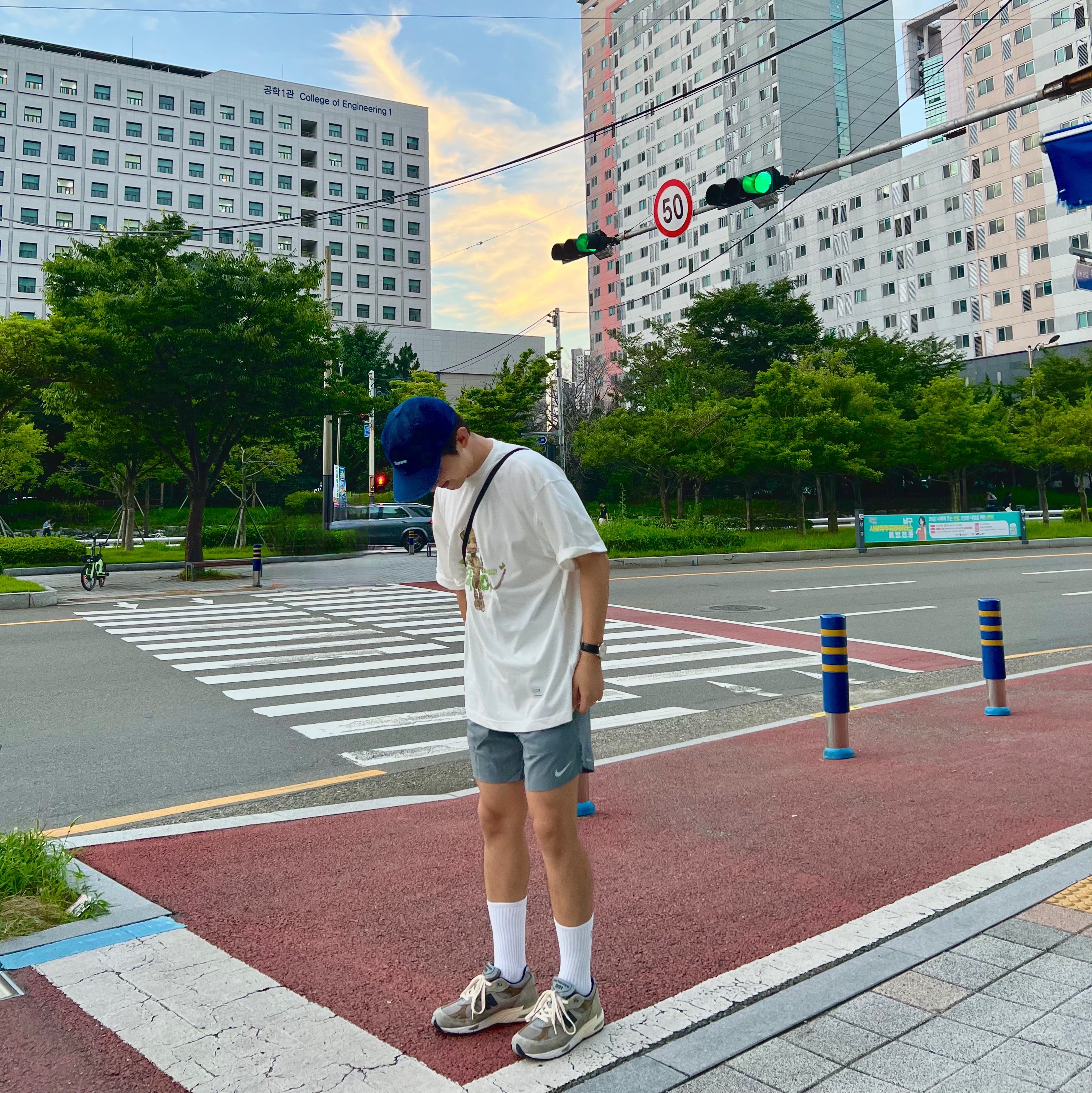 New Balance x JJJJound 991 Made in UK Grey, Supreme Cordura Denim Small Box 6-Panel Blue - 24SS 착용 스타일