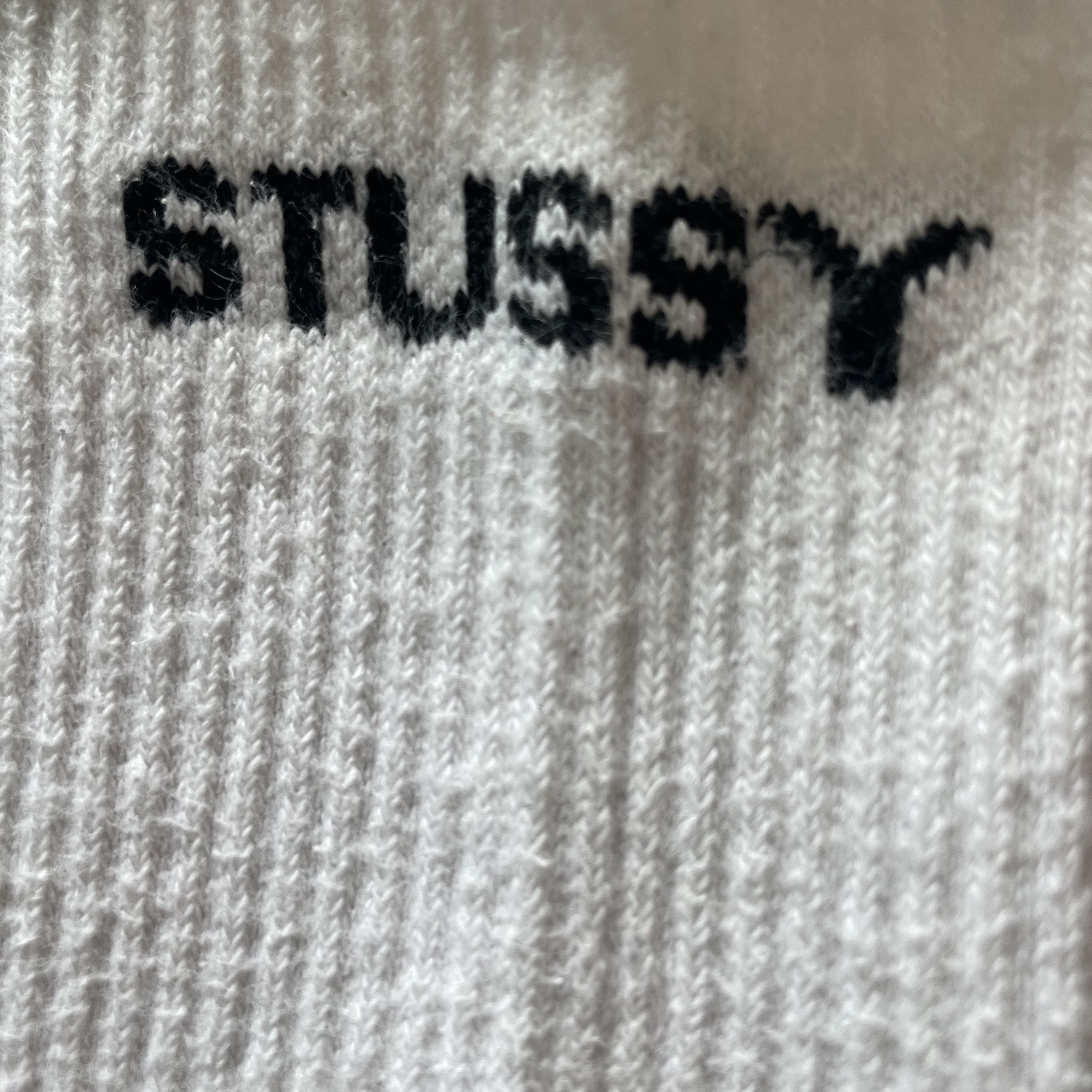 Nike x Stussy Everyday Plus Cushioned Crew Socks White (3 Pack) 착용 스타일 - 1