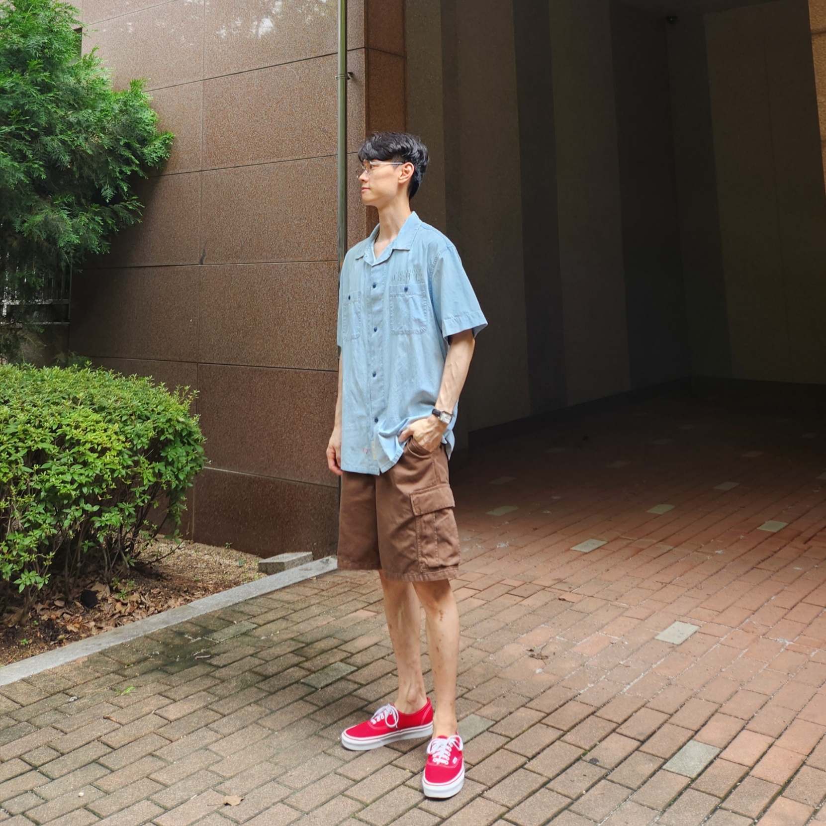Vans Authentic Red 착용 스타일 - 2